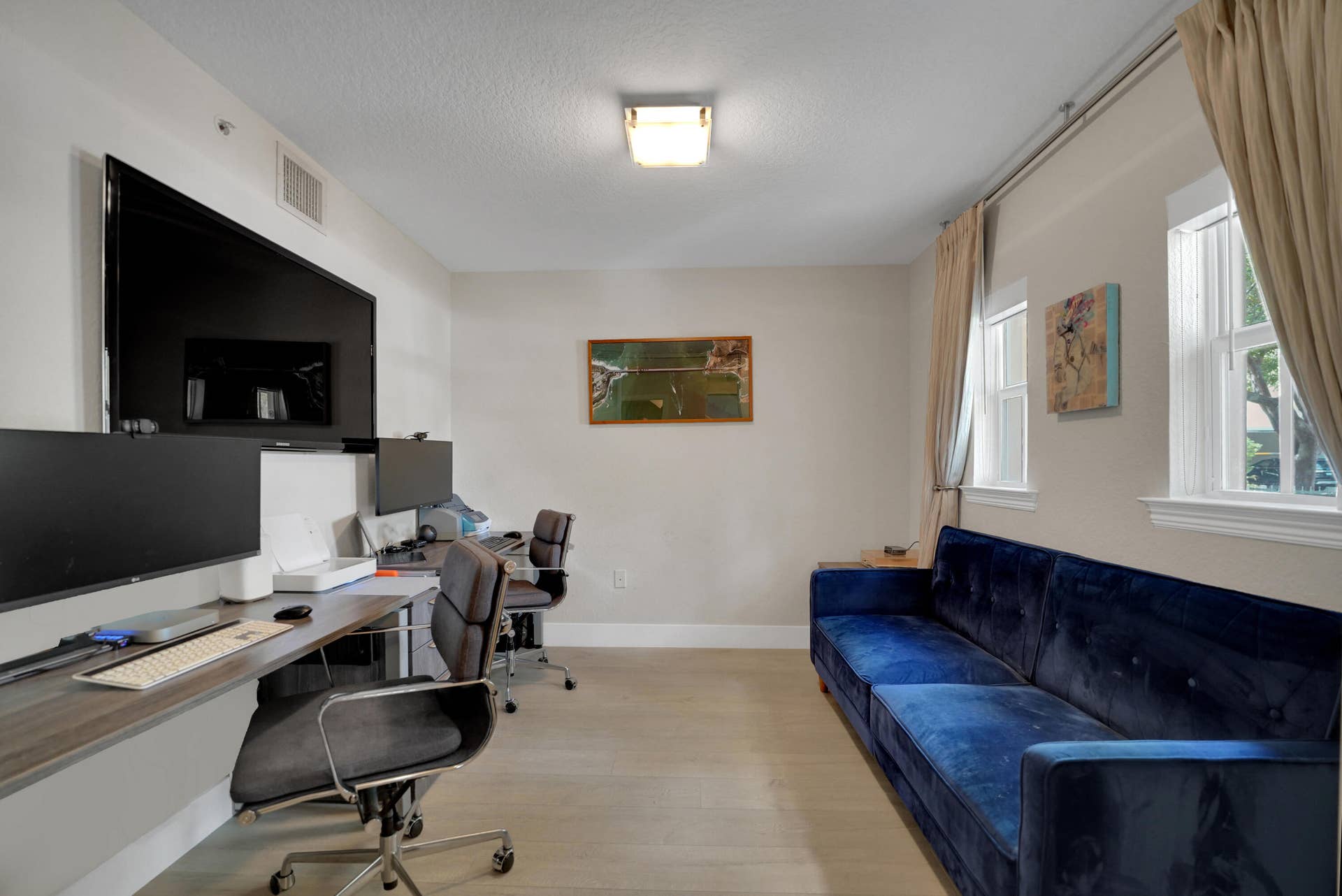 502 NE 7th Avenue, #Unit 1, Fort Lauderdale, FL 33301 Downstairs office/den/bedroom