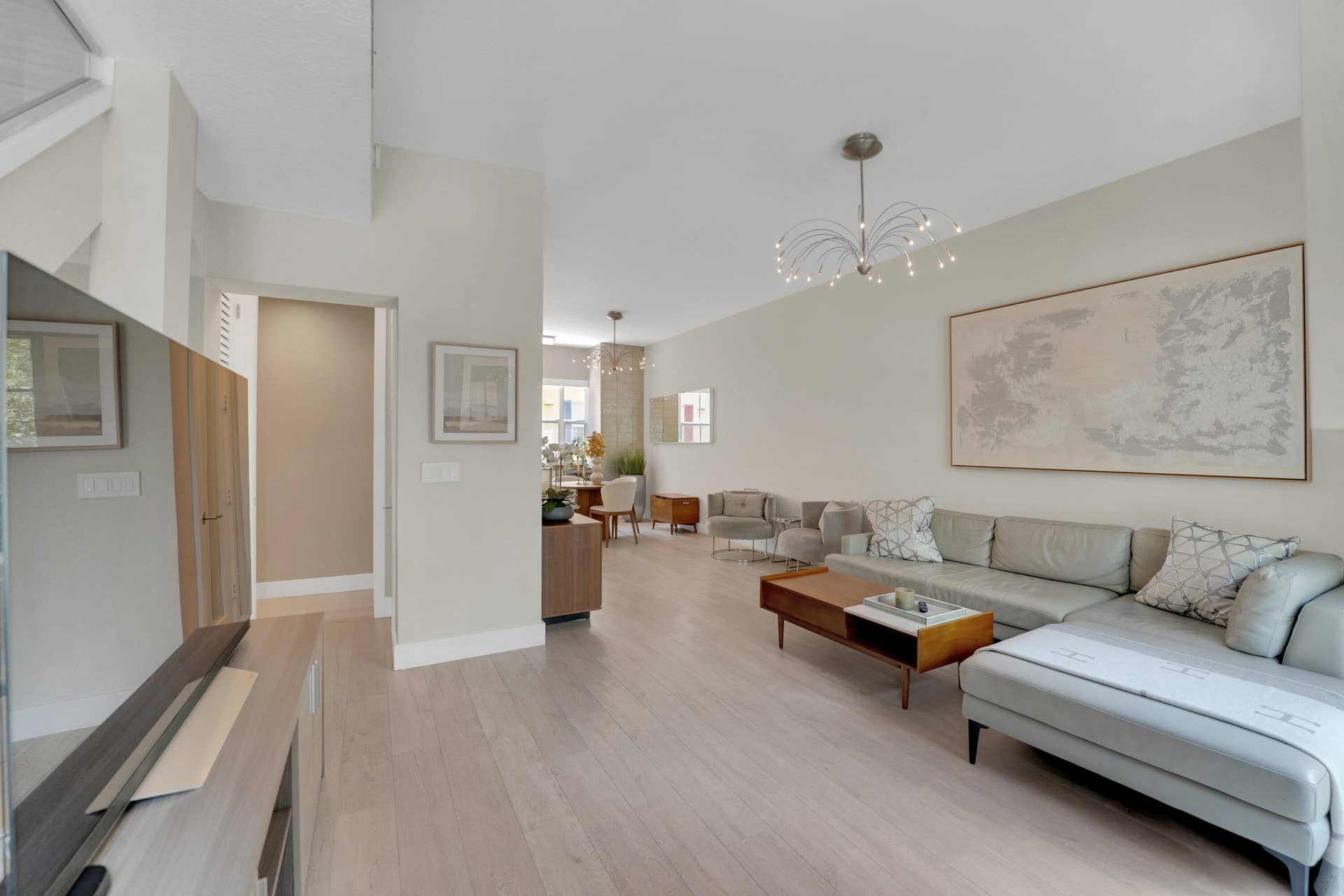 502 NE 7th Avenue, #Unit 1, Fort Lauderdale, FL 33301 Living Room