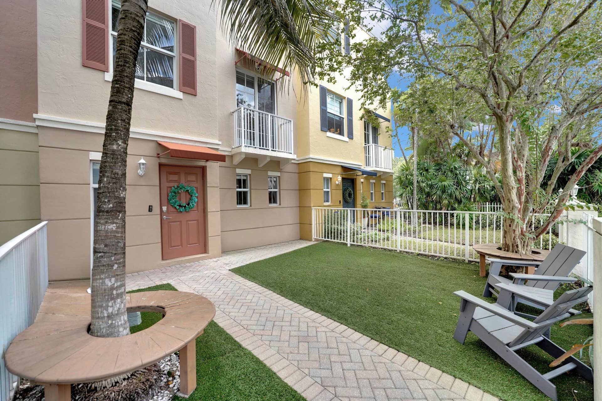 502 NE 7th Avenue, #Unit 1, Fort Lauderdale, FL 33301 Front Yard