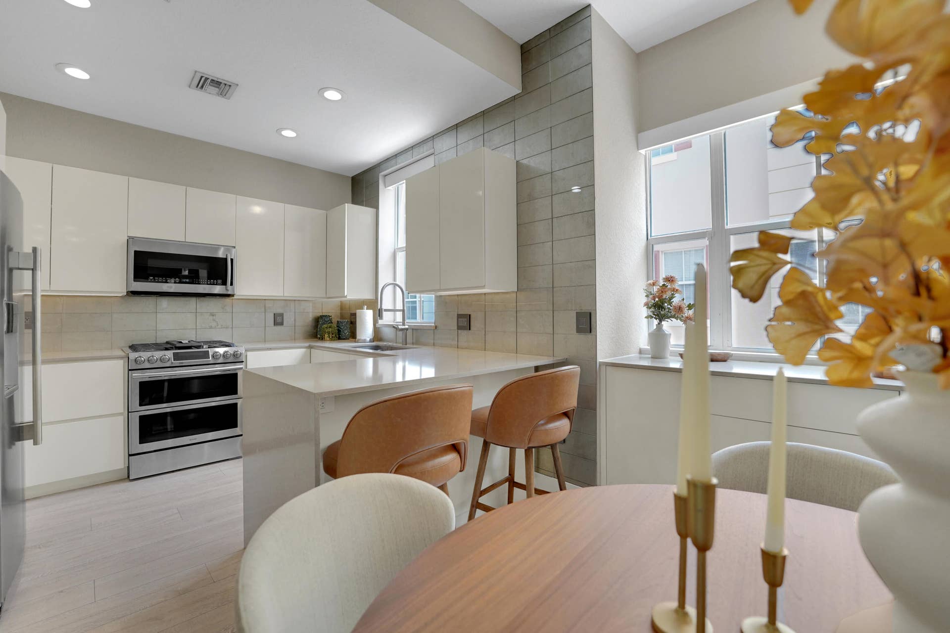 502 NE 7th Avenue, #Unit 1, Fort Lauderdale, FL 33301 Kitchen/dining