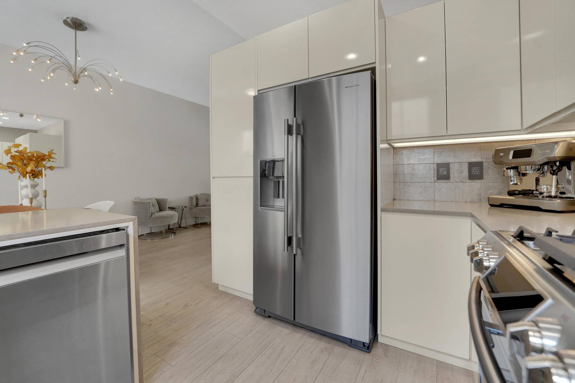 502 NE 7th Avenue, #Unit 1, Fort Lauderdale, FL 33301 Kitchen