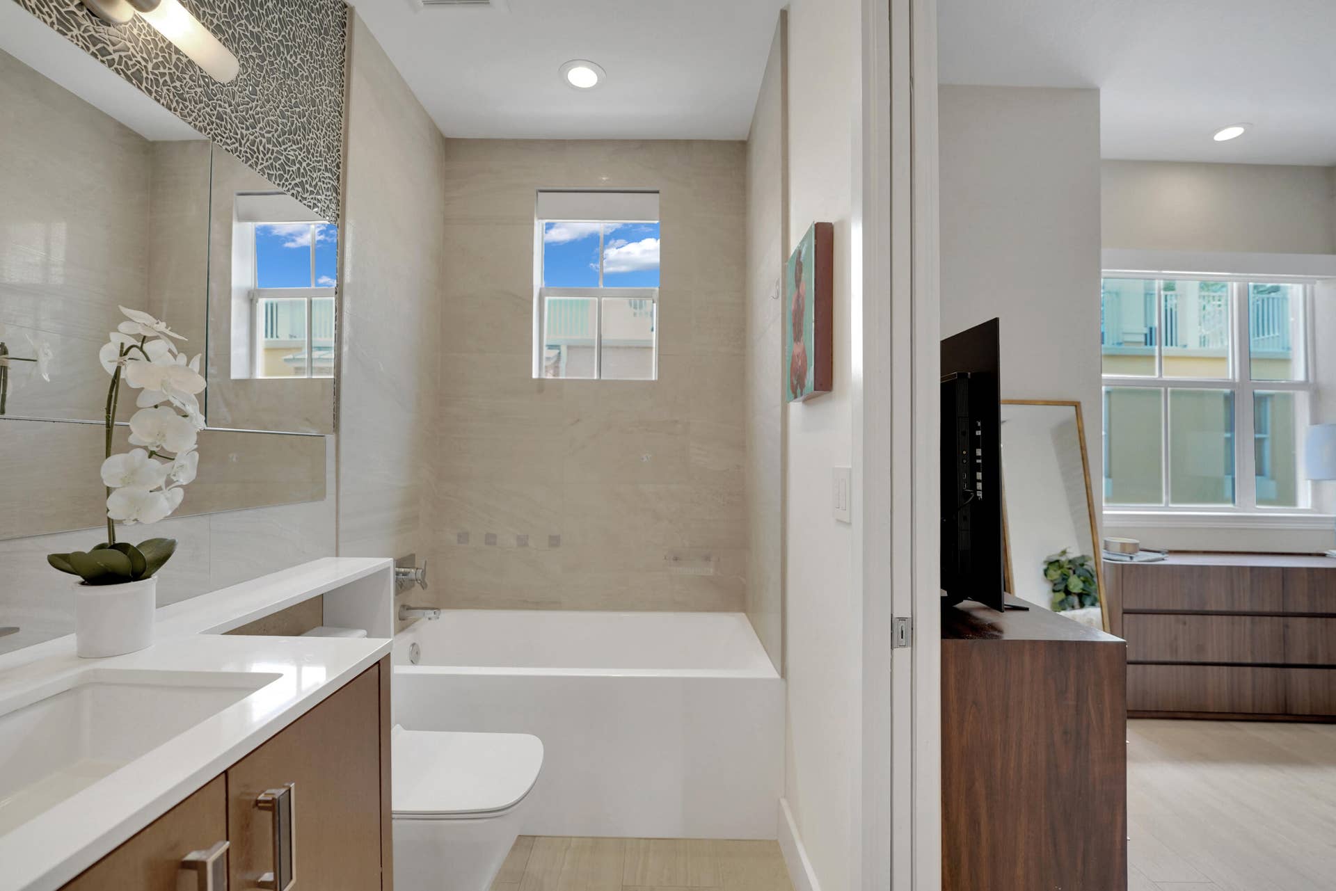 502 NE 7th Avenue, #Unit 1, Fort Lauderdale, FL 33301 Master Bathroom