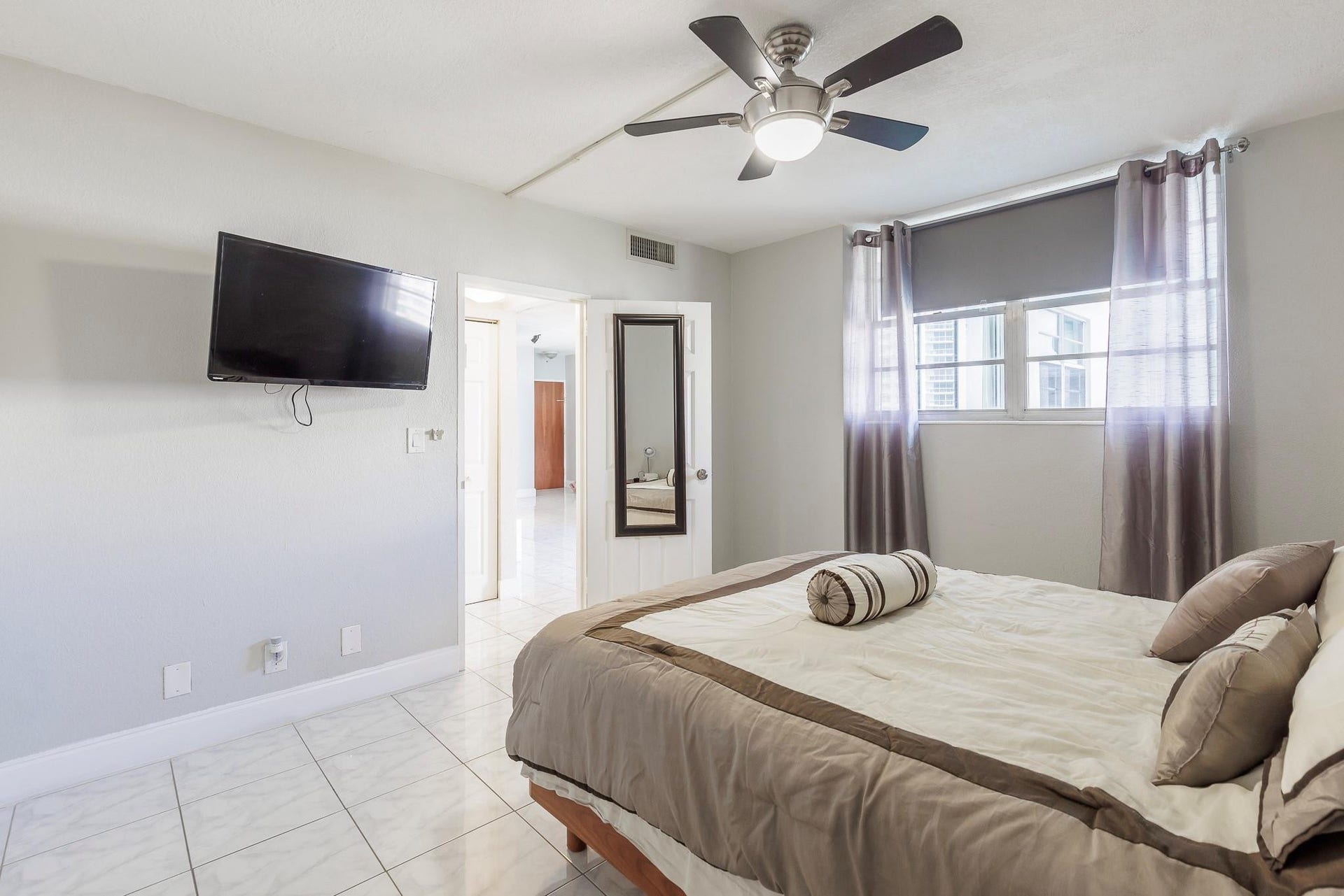 3801 S OCEAN Drive, #10S, Hollywood, FL 33019 Photo 12