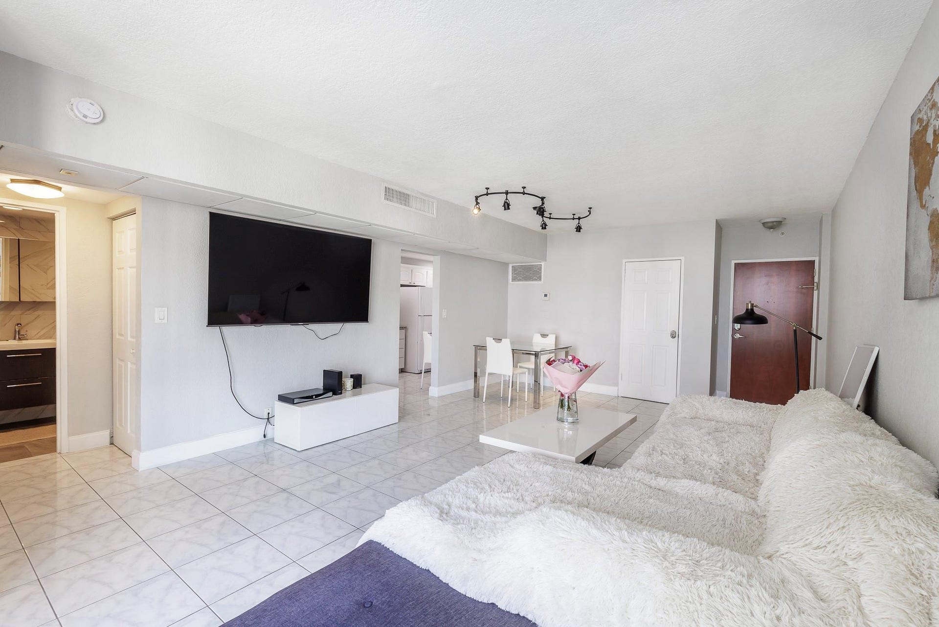 3801 S OCEAN Drive, #10S, Hollywood, FL 33019 Photo 2