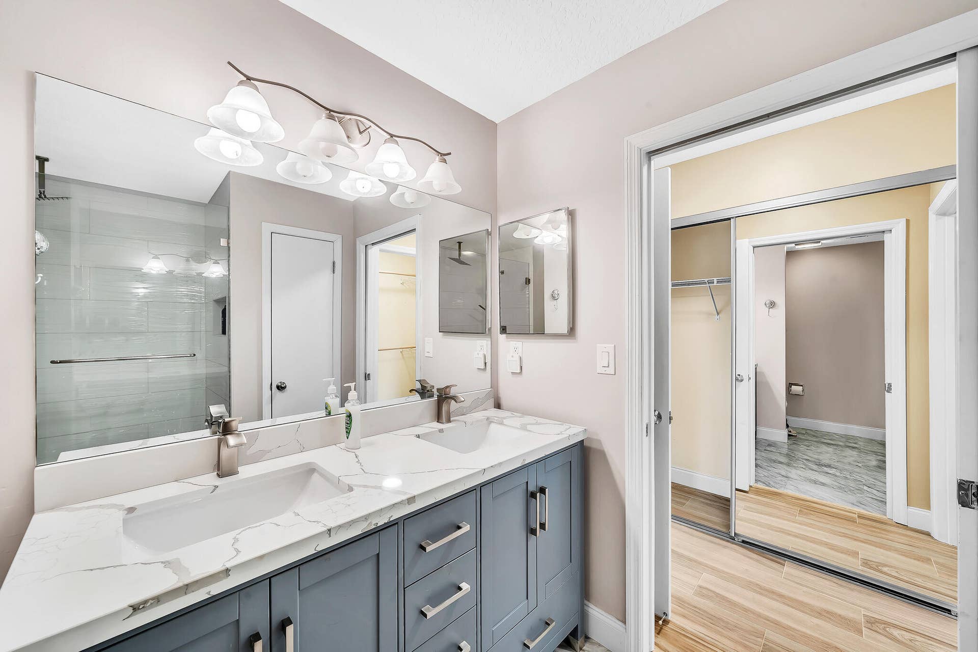 827 OAK HARBOUR Drive, Juno Beach, FL 33408 11 Primary Suite (11)