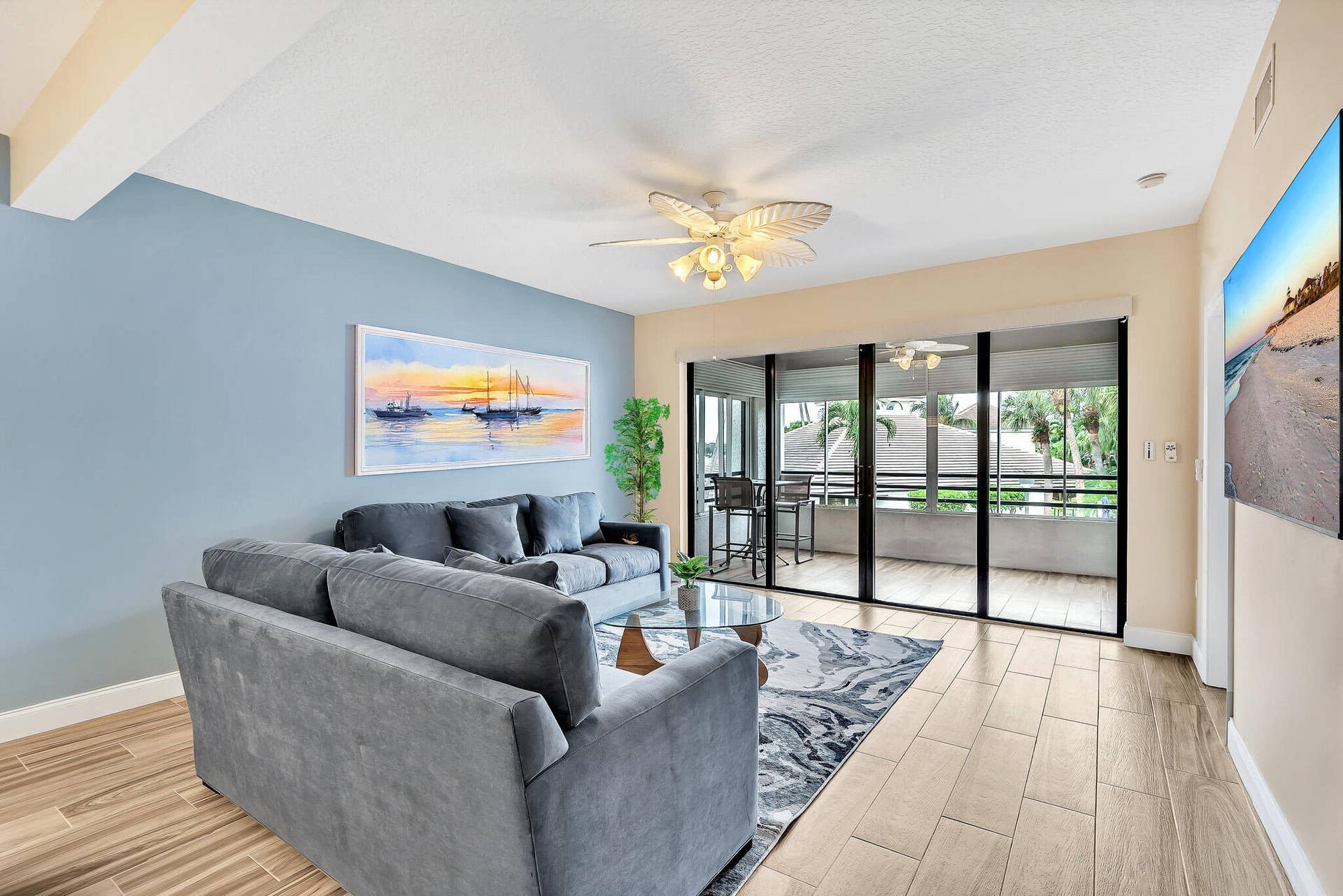 827 OAK HARBOUR Drive, Juno Beach, FL 33408 8 Living Area (1)