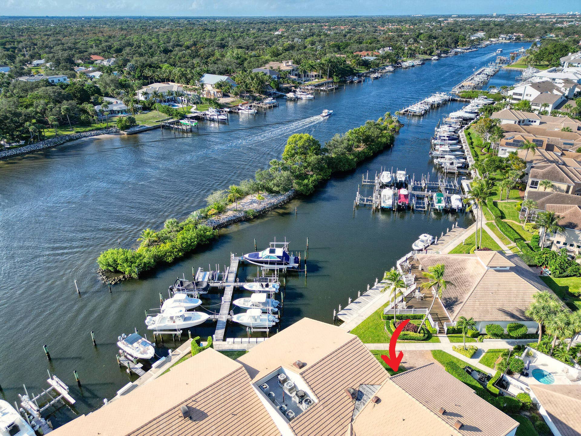 827 OAK HARBOUR Drive, Juno Beach, FL 33408 24 Waterviews (1)
