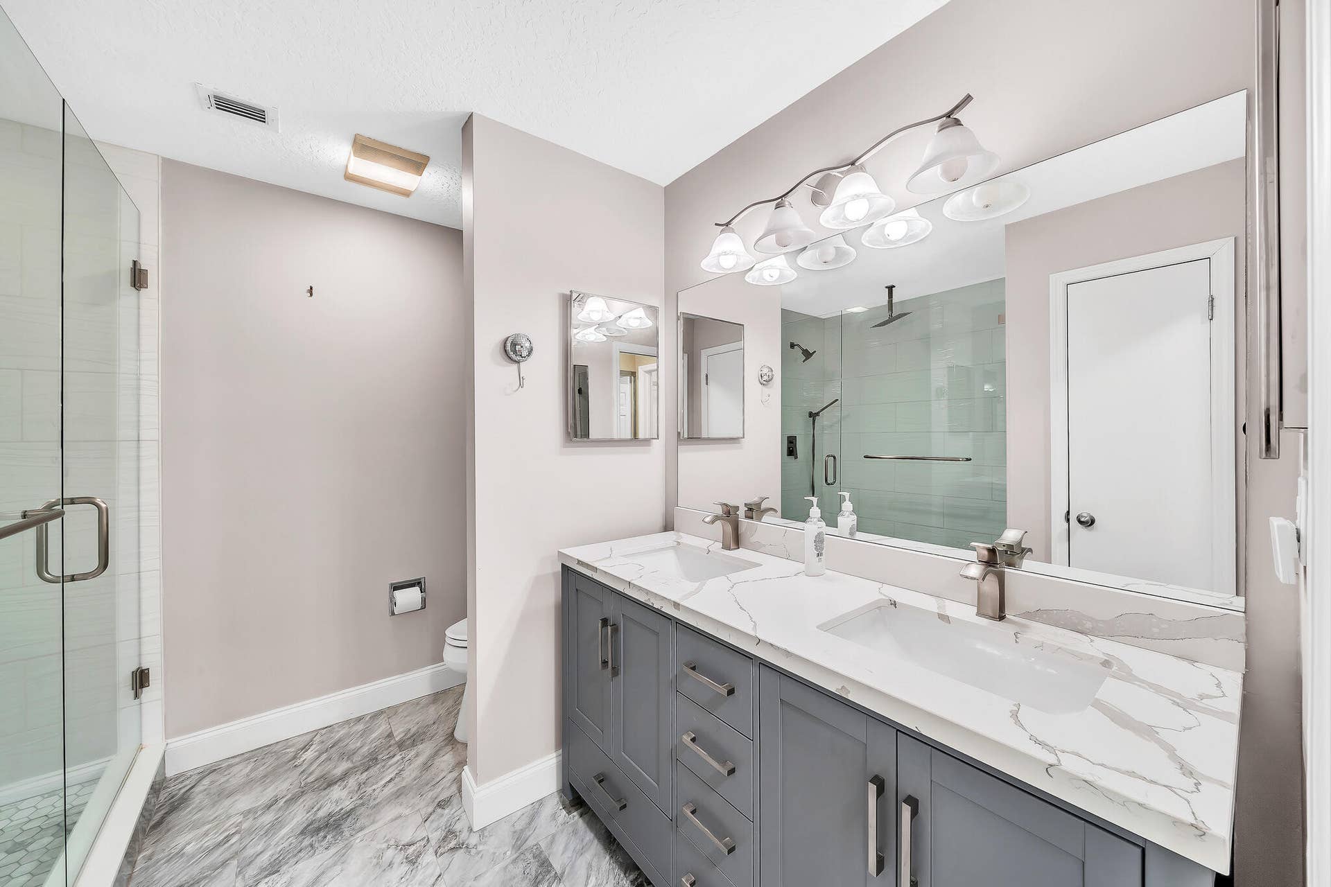 827 OAK HARBOUR Drive, Juno Beach, FL 33408 11 Primary Suite (7)