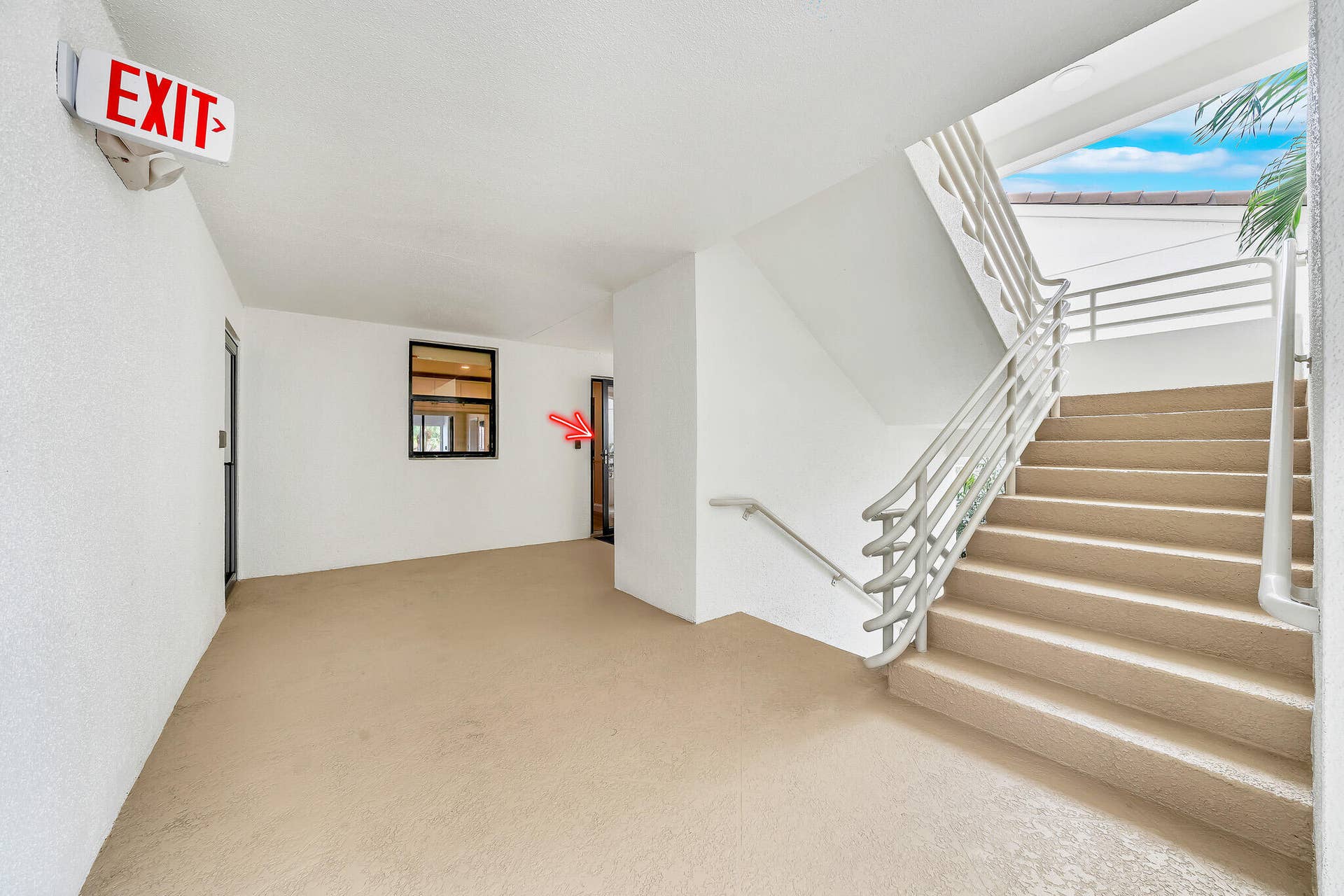 827 OAK HARBOUR Drive, Juno Beach, FL 33408 19 Catwalk