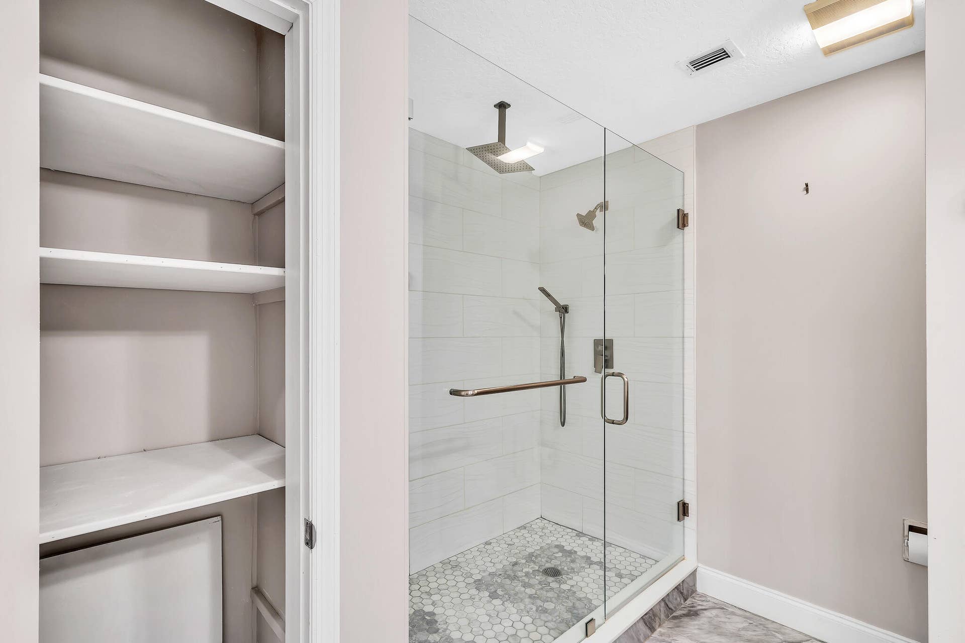 827 OAK HARBOUR Drive, Juno Beach, FL 33408 11 Primary Suite (8)
