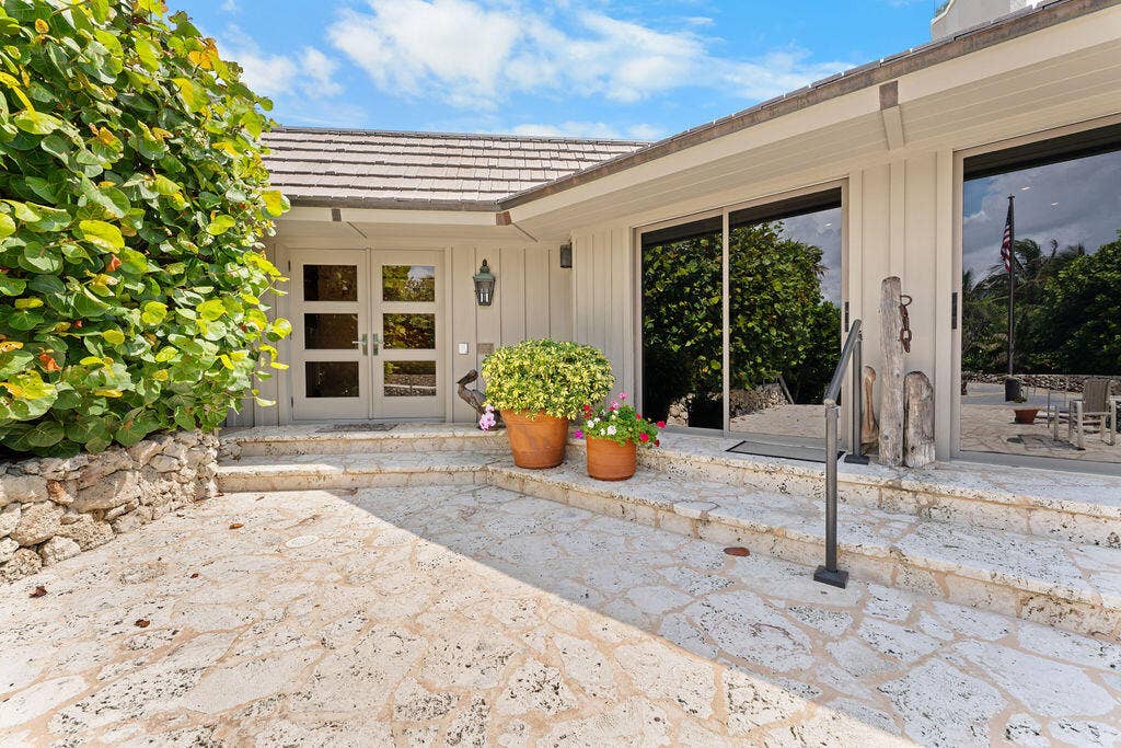 11958 Turtle Beach Road, North Palm Beach, FL 33408 turtlebeach-19-2