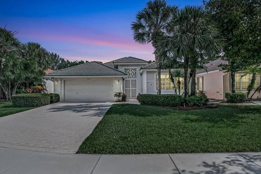 Property photo for 9152 Bay Harbour Circle, West Palm Beach, FL