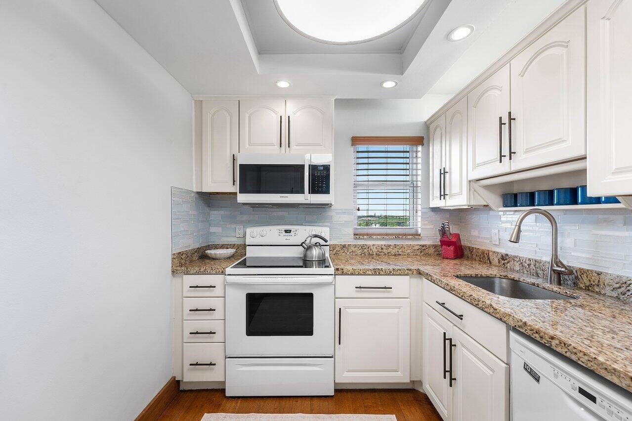 4505 S Ocean Boulevard, #502, Highland Beach, FL 33487 011-4505SouthOceanBoulevard-502-Highland