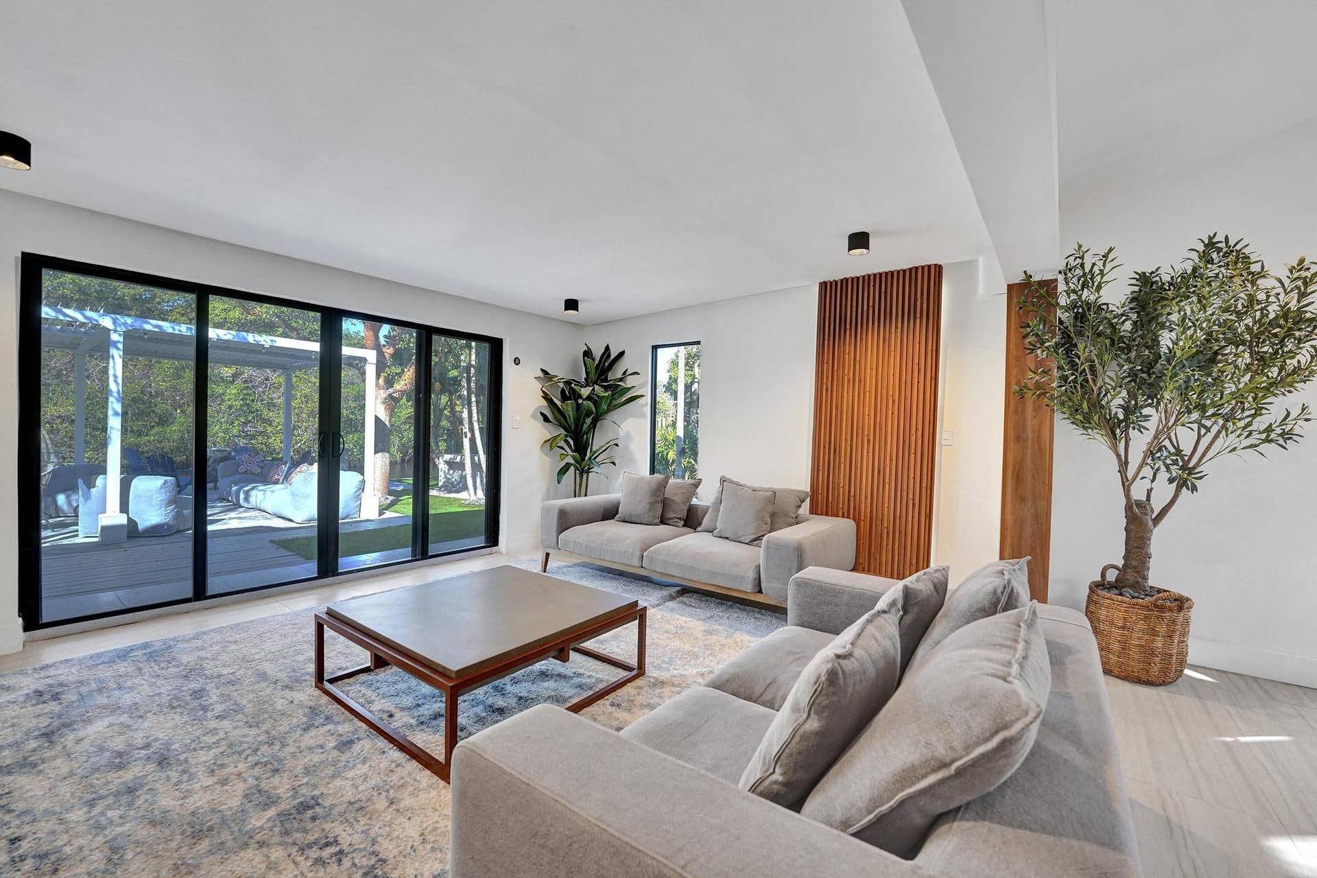 4417 SW 38th Terrace, Fort Lauderdale, FL 33312 DSC04295