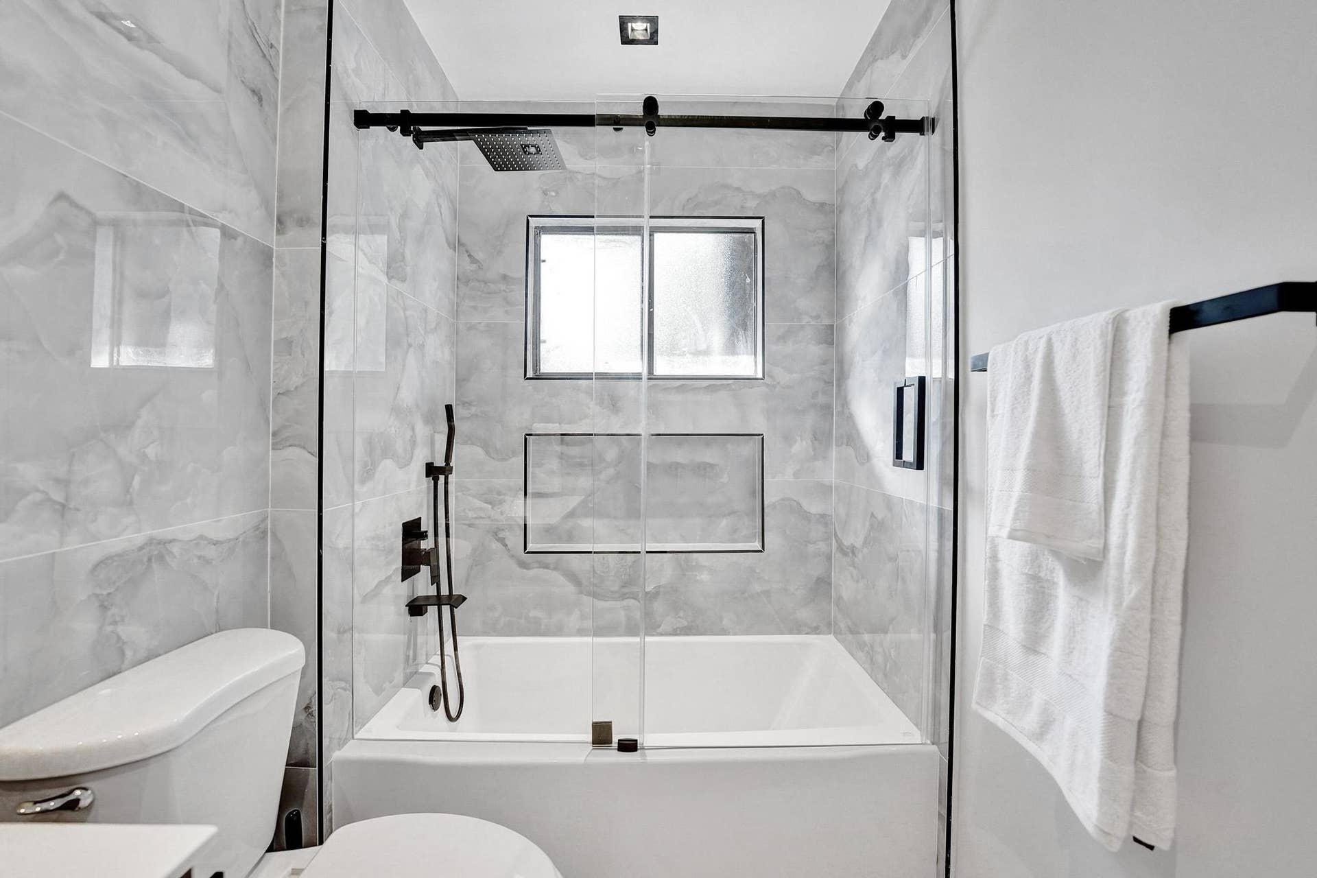 4417 SW 38th Terrace, Fort Lauderdale, FL 33312 DSC04145