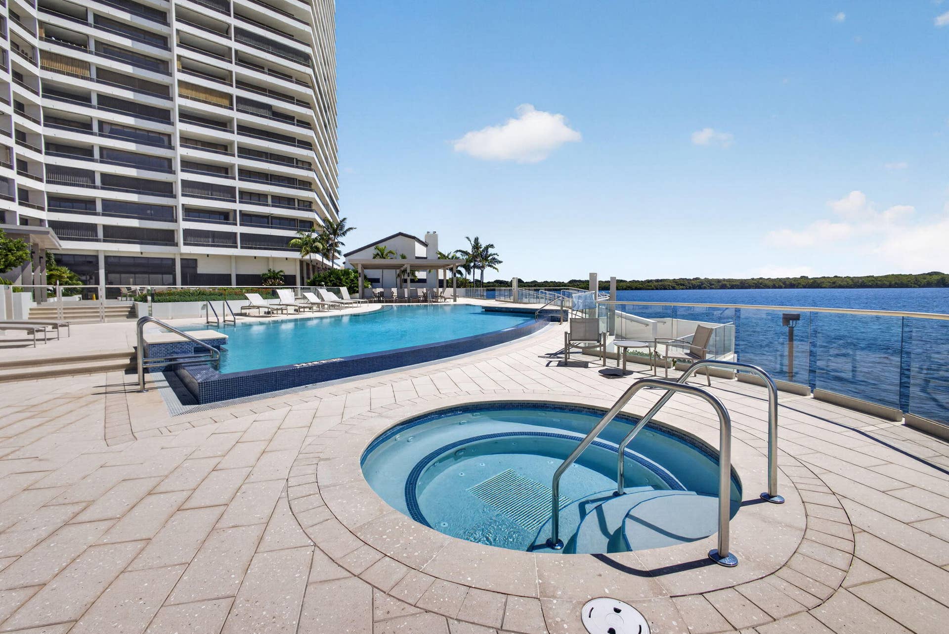 100 Lakeshore Drive, #1654, North Palm Beach, FL 33408 106-web-or-mls-5D1A1775
