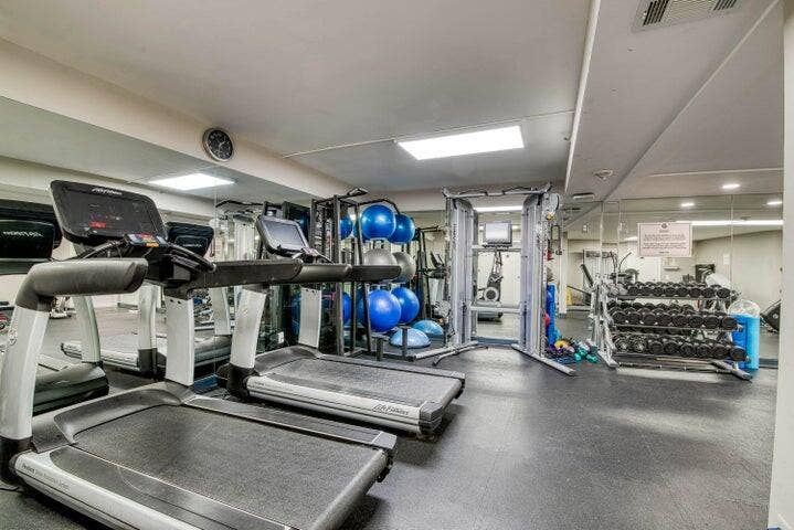 1300 S Highway A1A, #303, Jupiter, FL 33477 8