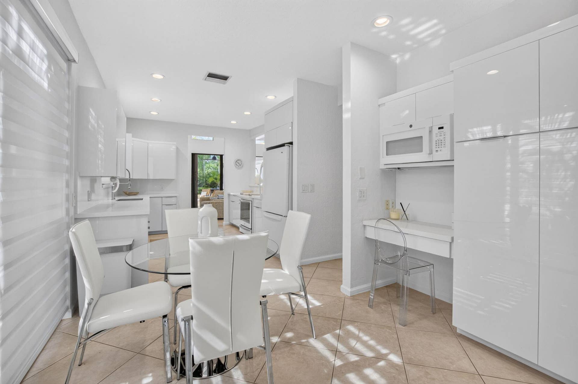 2350 NW 53RD Street, Boca Raton, FL 33496 22-web-or-mls-DSC_7493