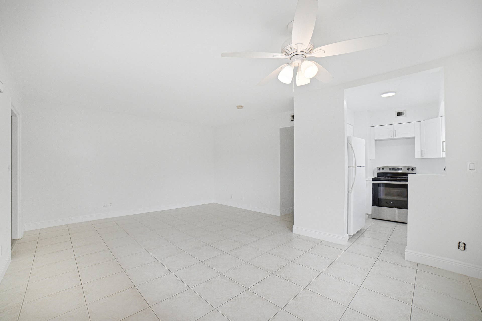 1649 SE 4TH Street, #A6, Deerfield Beach, Deerfield Beach, FL 33441 Livingroom-C-A6
