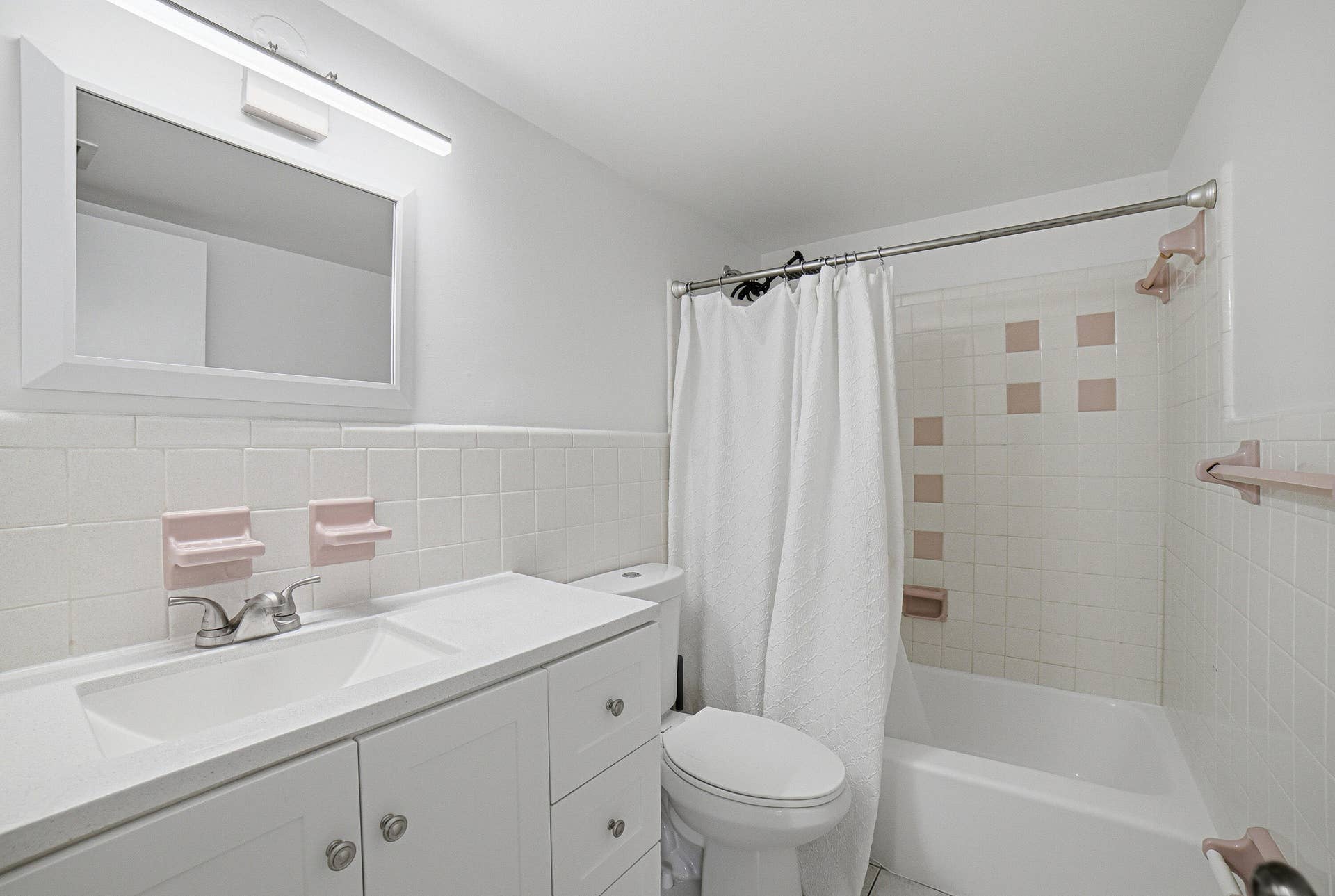 1649 SE 4TH Street, #A6, Deerfield Beach, Deerfield Beach, FL 33441 Bathroom-A6