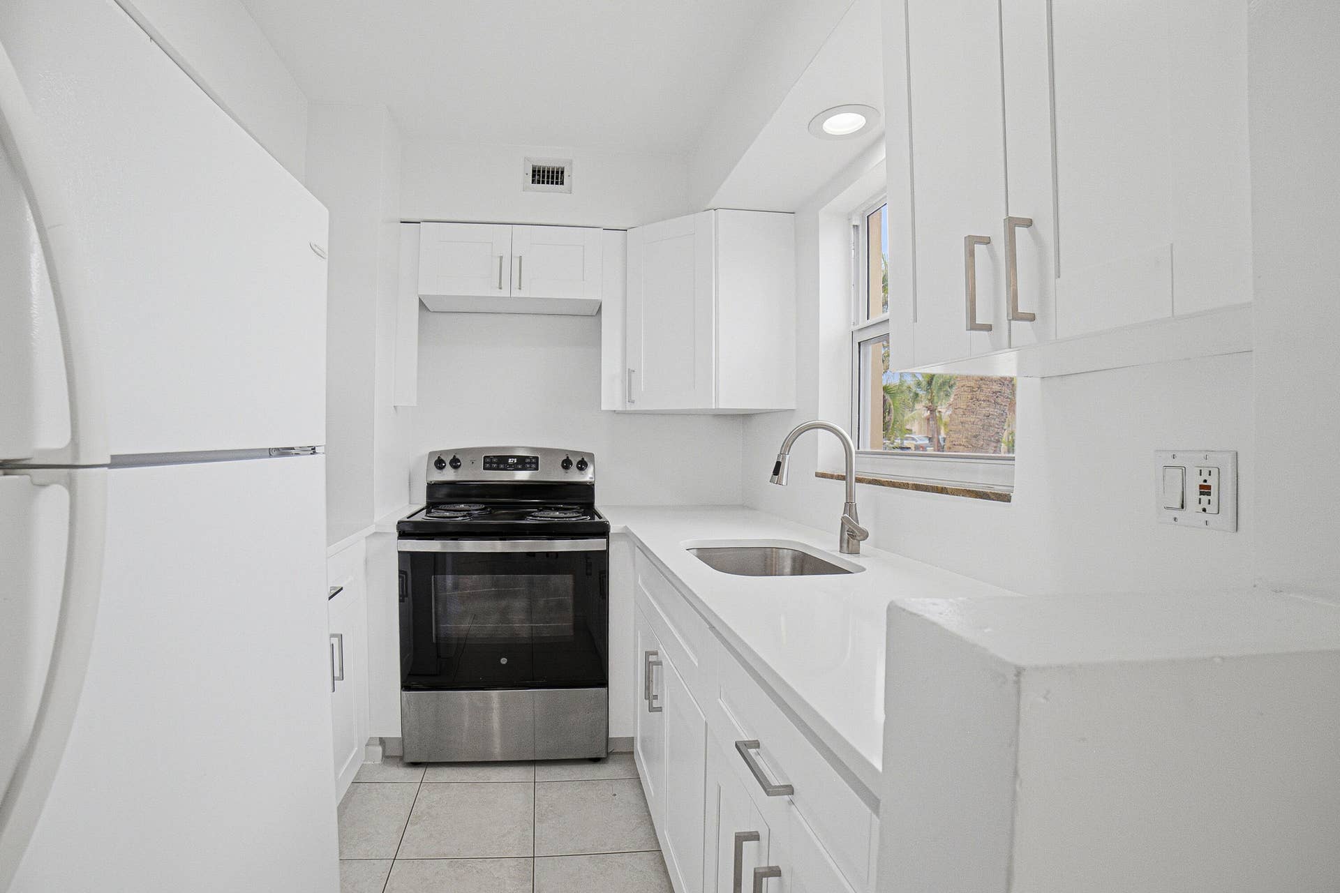 1649 SE 4th Street, #B3, Deerfield Beach, Deerfield Beach, FL 33441 B5
