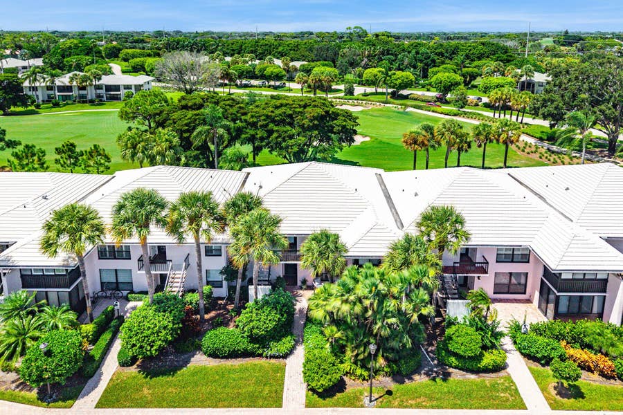 Property photo for 3864 Quail Ridge Drive N, #Blue Heron, Boynton Beach, FL