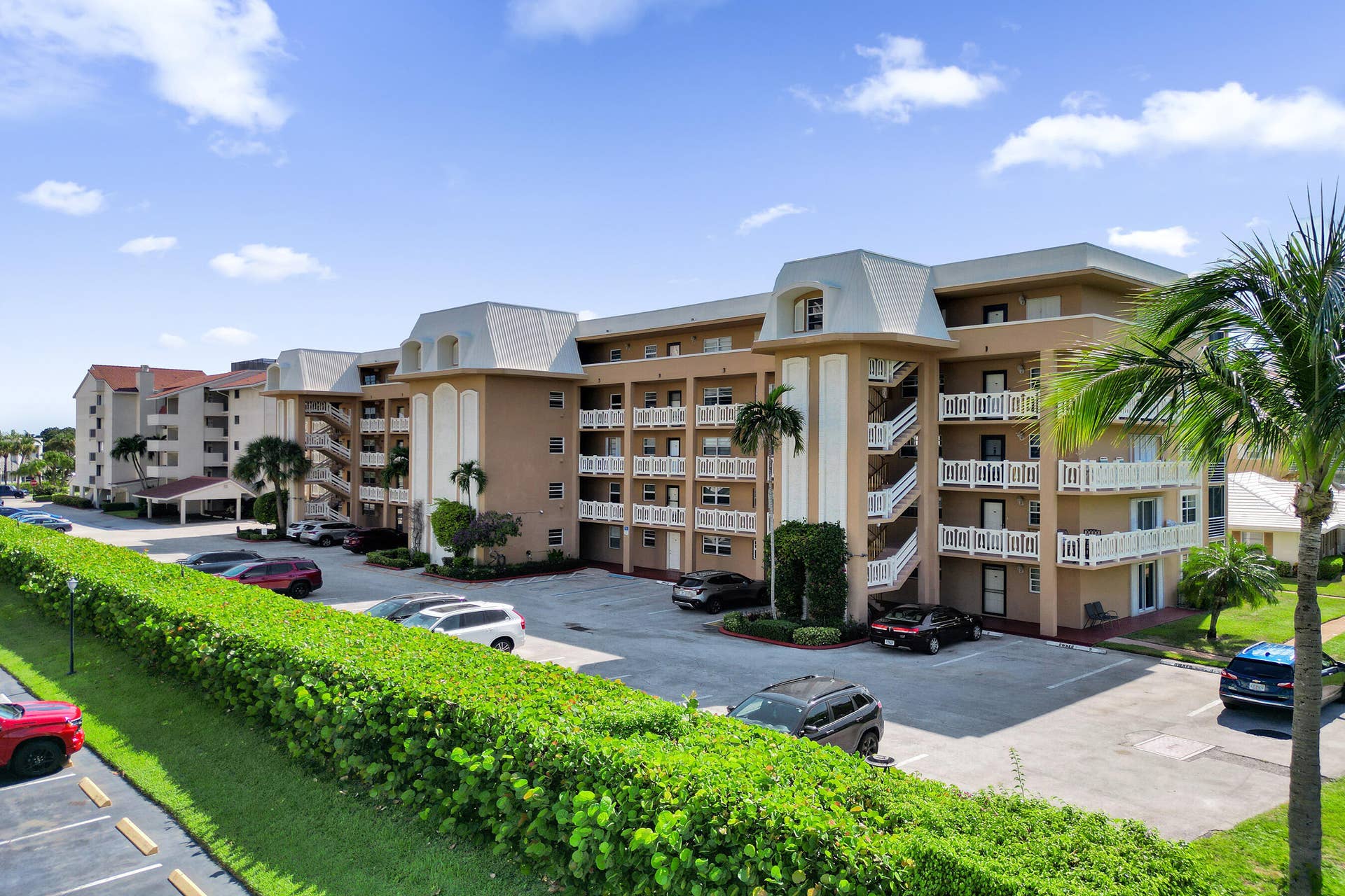 308 GOLFVIEW Road, #406, North Palm Beach, FL 33408 DJI_0506