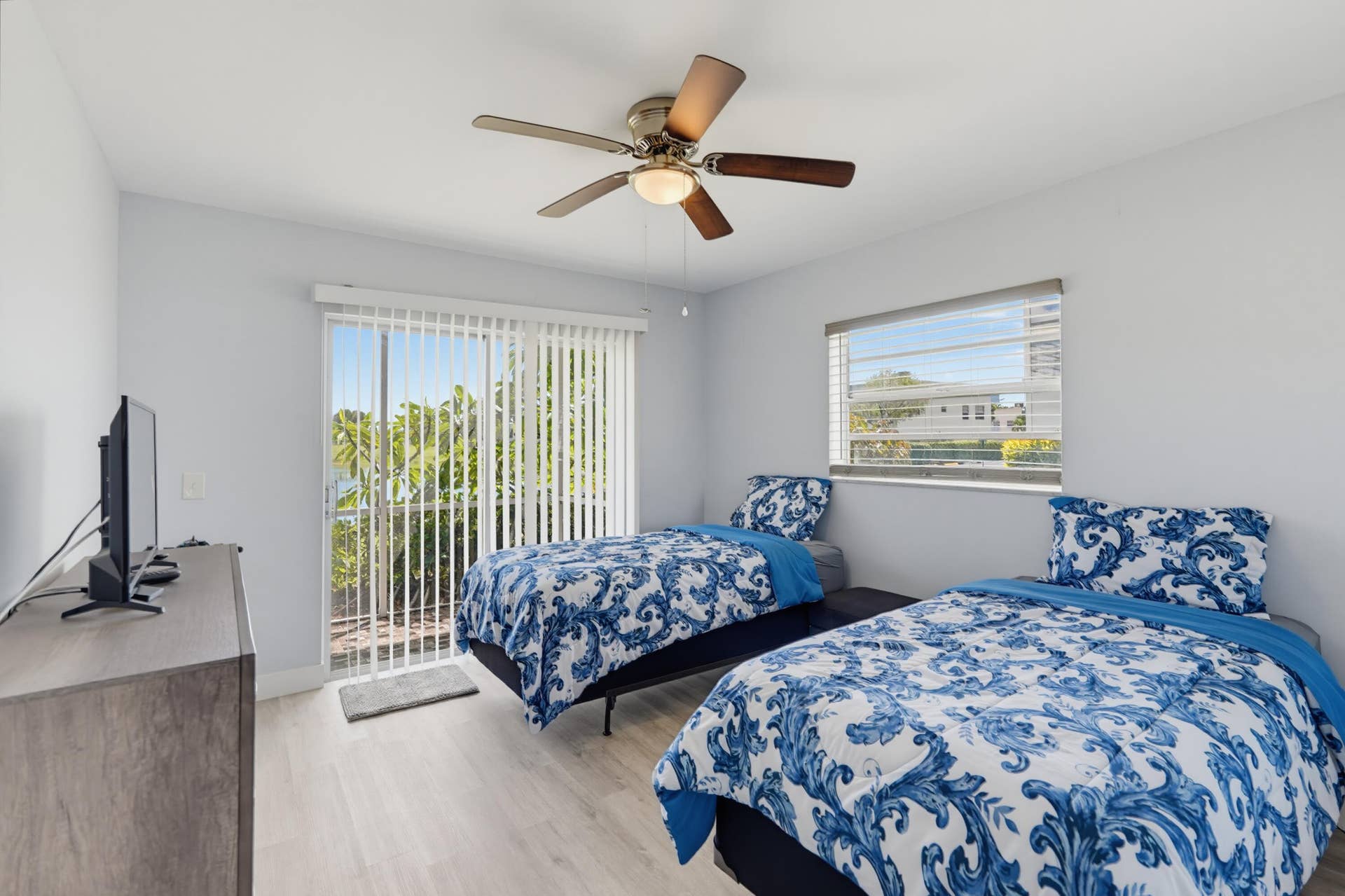 299 FLANDERS G Drive, #G, Delray Beach, FL 33484 DSC05704