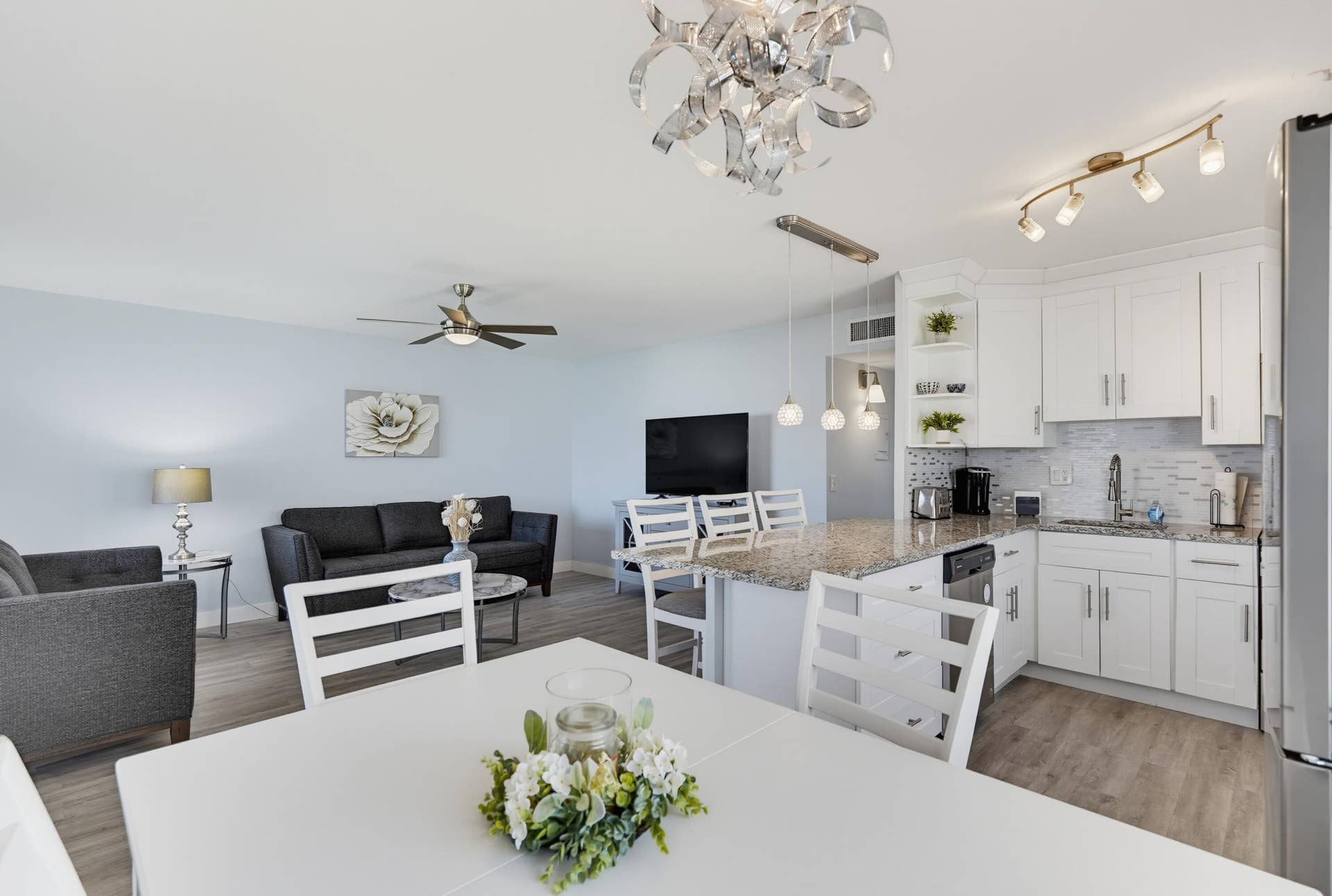 299 FLANDERS G Drive, #G, Delray Beach, FL 33484 DSC05669