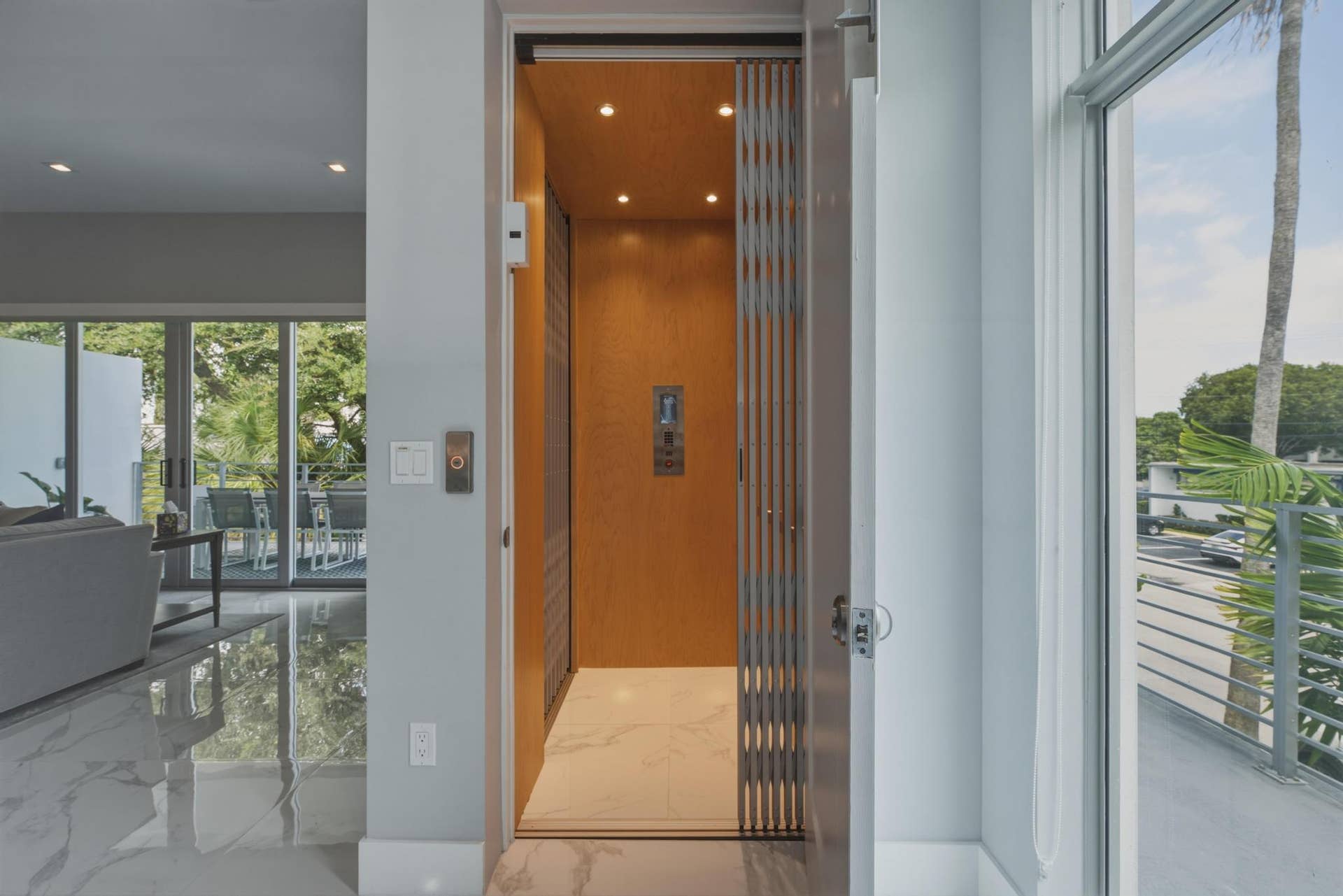 Private Elevator