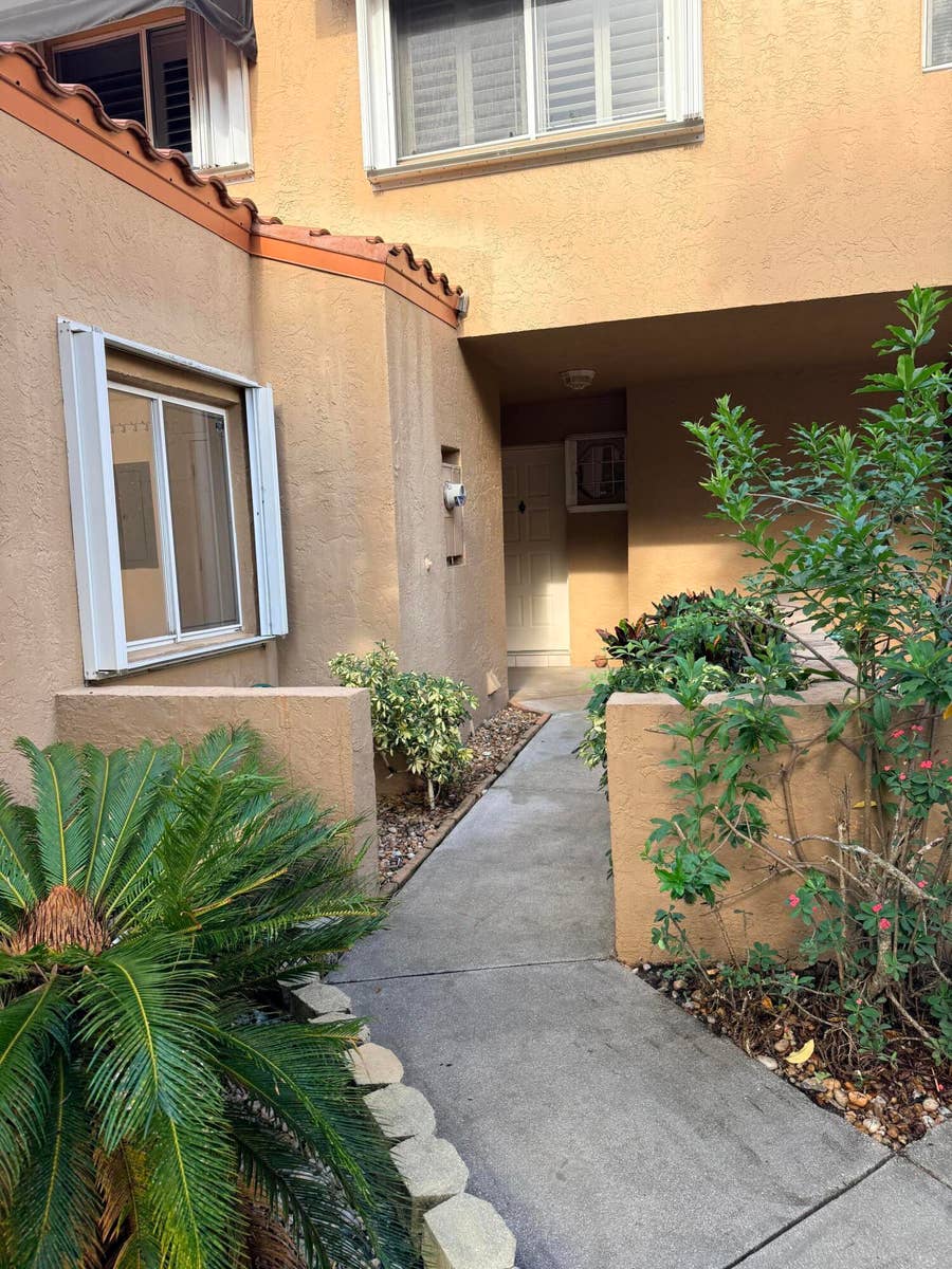 Property photo for 612 N UNIVERSITY Drive, Plantation, FL