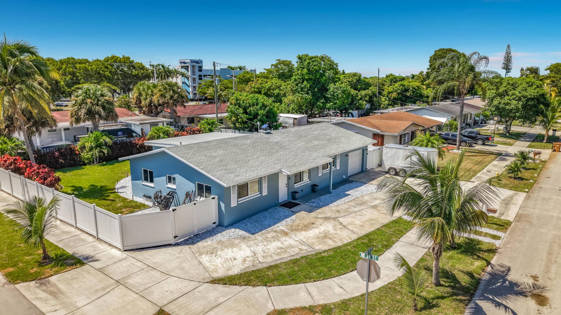 3801 NE 4th Avenue, Pompano Beach, FL 33064 01_beyc6a9564b9ebce5