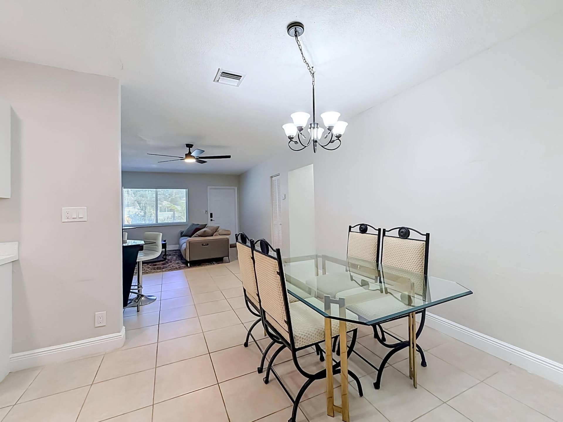 3801 NE 4th Avenue, Pompano Beach, FL 33064 08_beyc6a9564d457012
