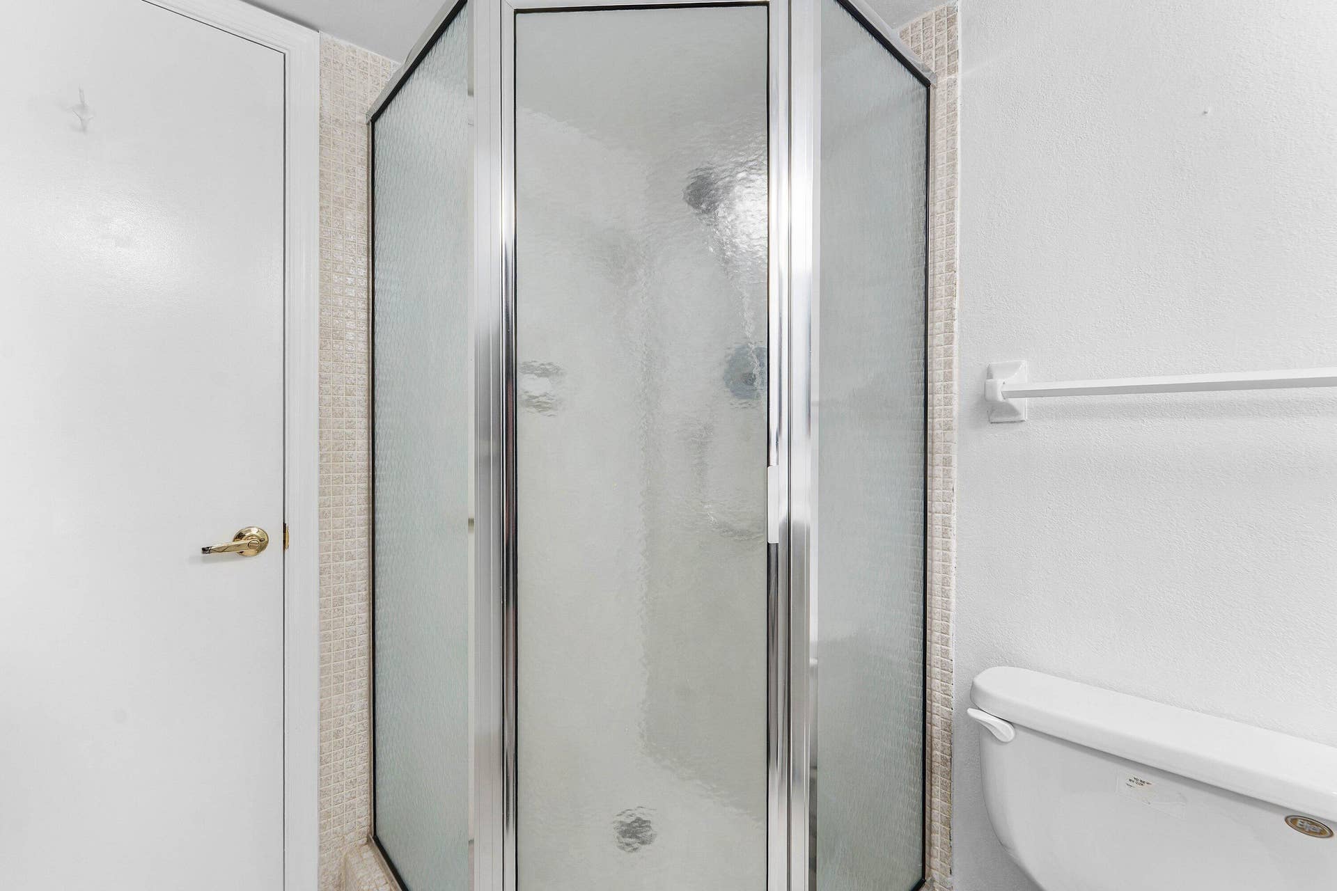 29 Yacht Club Drive, #304, North Palm Beach, FL 33408 021-29YachtClubDrive-304-NorthPalmBeach-