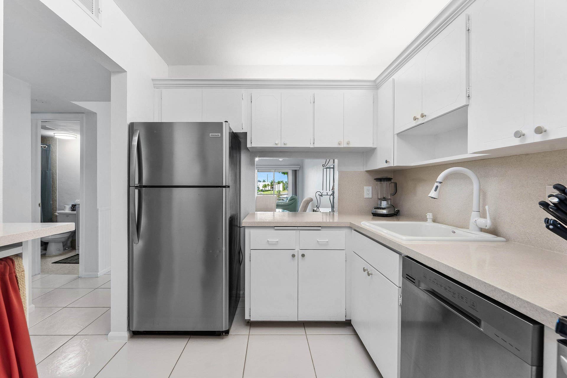 29 Yacht Club Drive, #304, North Palm Beach, FL 33408 012-29YachtClubDrive-304-NorthPalmBeach-