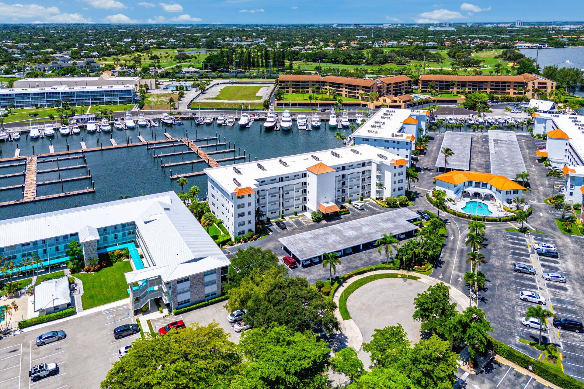 29 Yacht Club Drive, #304, North Palm Beach, FL 33408 042-29YachtClubDrive-304-NorthPalmBeach-