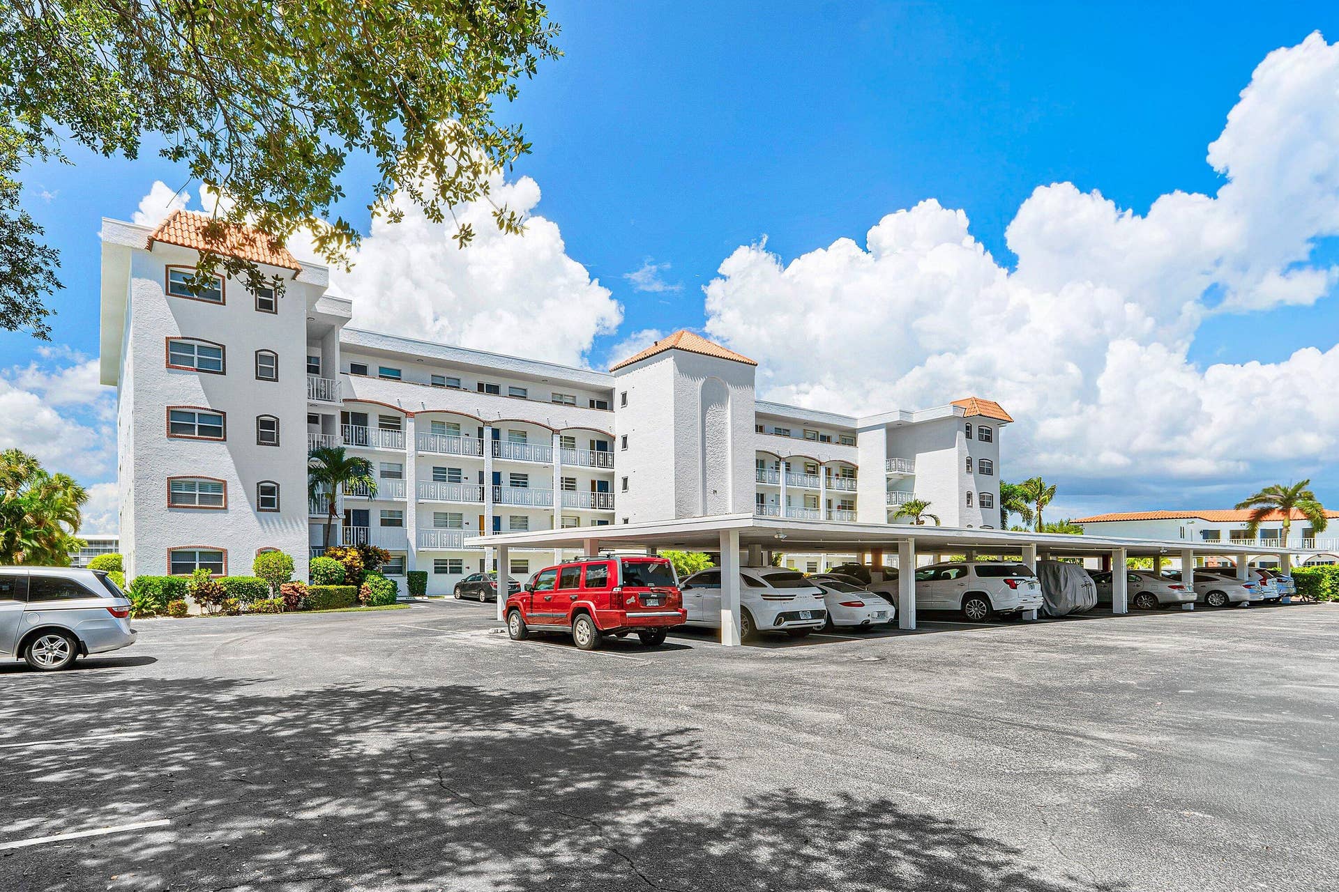 29 Yacht Club Drive, #304, North Palm Beach, FL 33408 001-29YachtClubDrive-304-NorthPalmBeach-