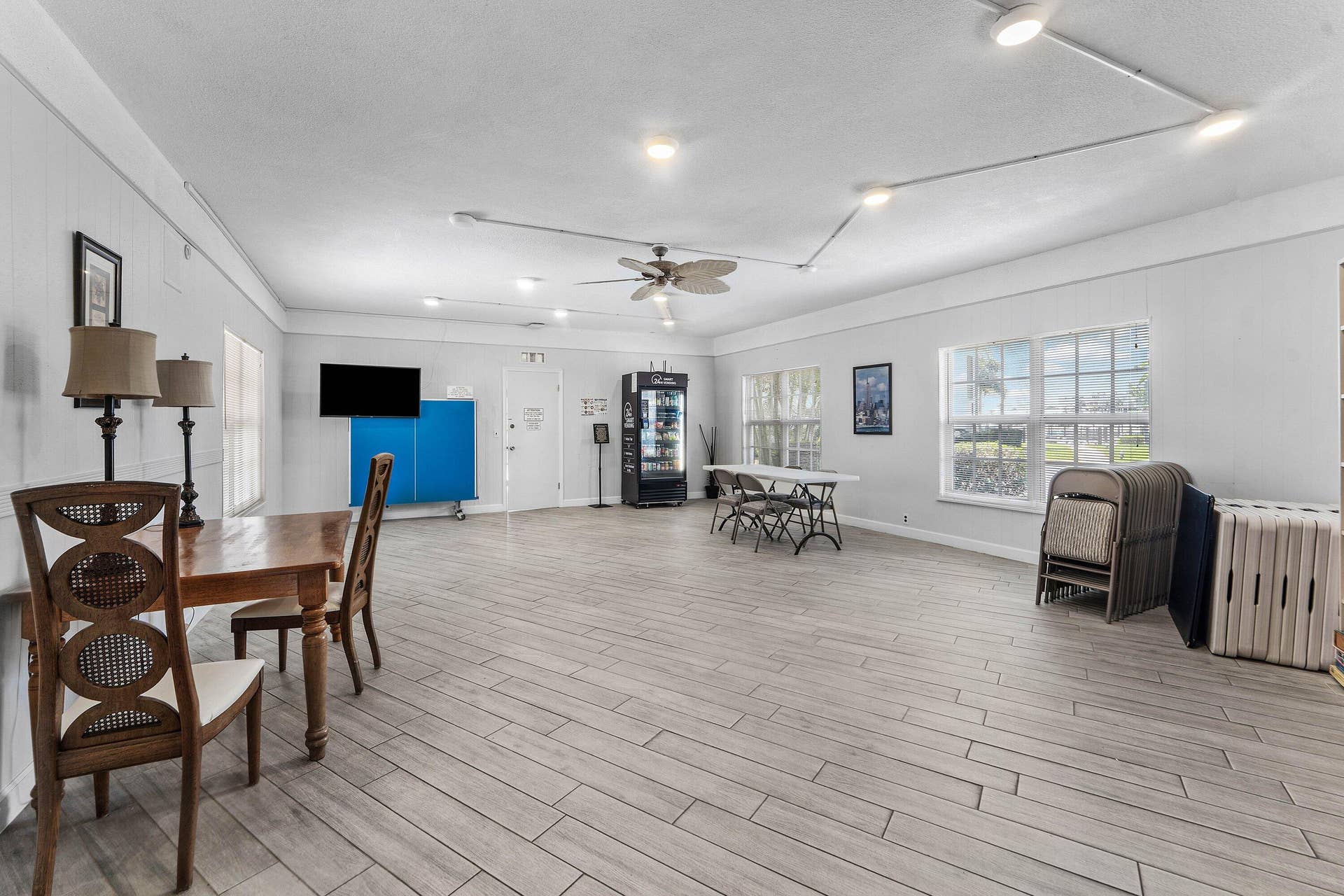 29 Yacht Club Drive, #304, North Palm Beach, FL 33408 033-29YachtClubDrive-304-NorthPalmBeach-
