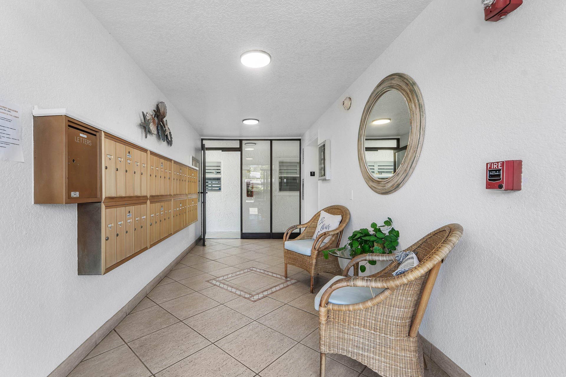 29 Yacht Club Drive, #304, North Palm Beach, FL 33408 016-29YachtClubDrive-304-NorthPalmBeach-