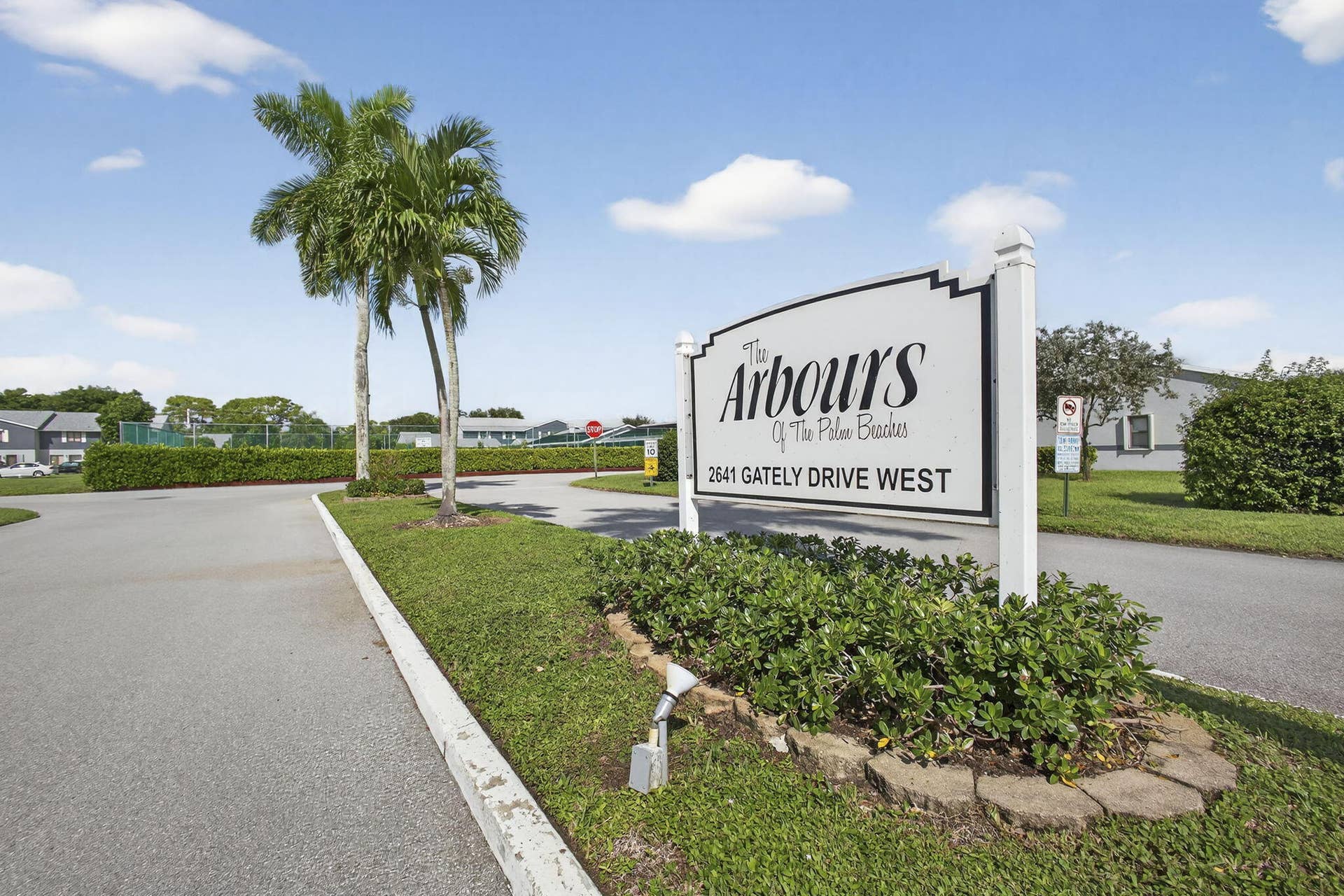 2641 Gately Drive W, #1301, West Palm Beach, FL 33415 46-web-or-mls-047_BS1A9871