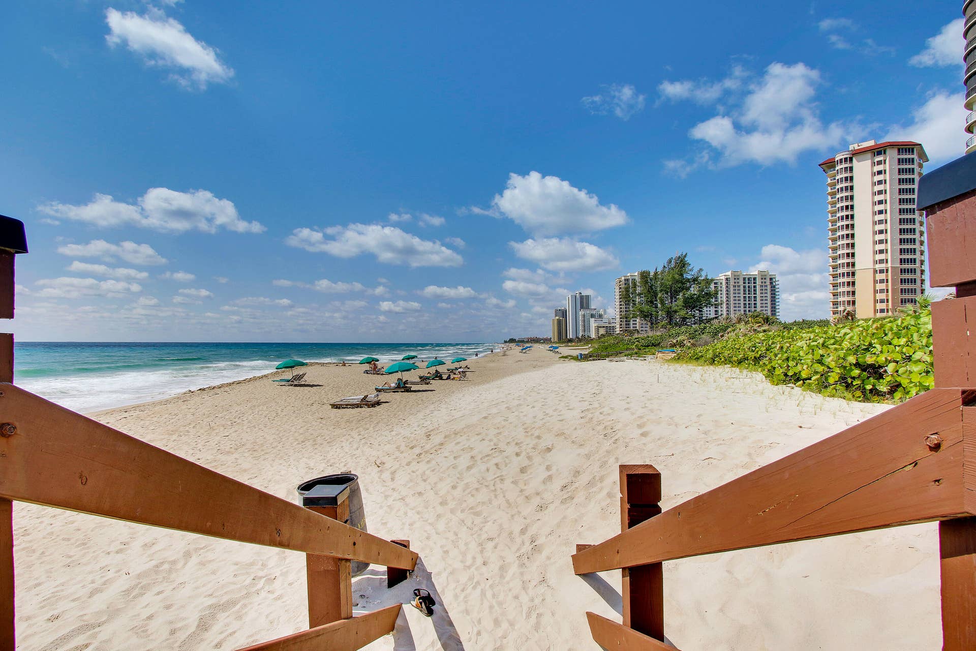 4100 N OCEAN Drive, #1904, Singer Island, FL 33404 Beach Entrance