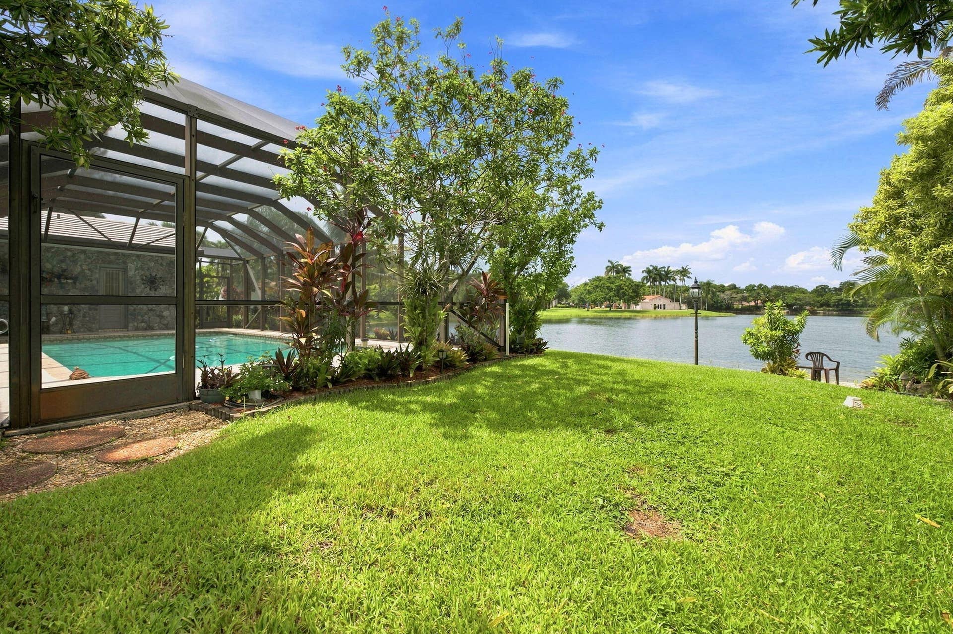 38-web-or-mls-11613-sunfish-way (1)