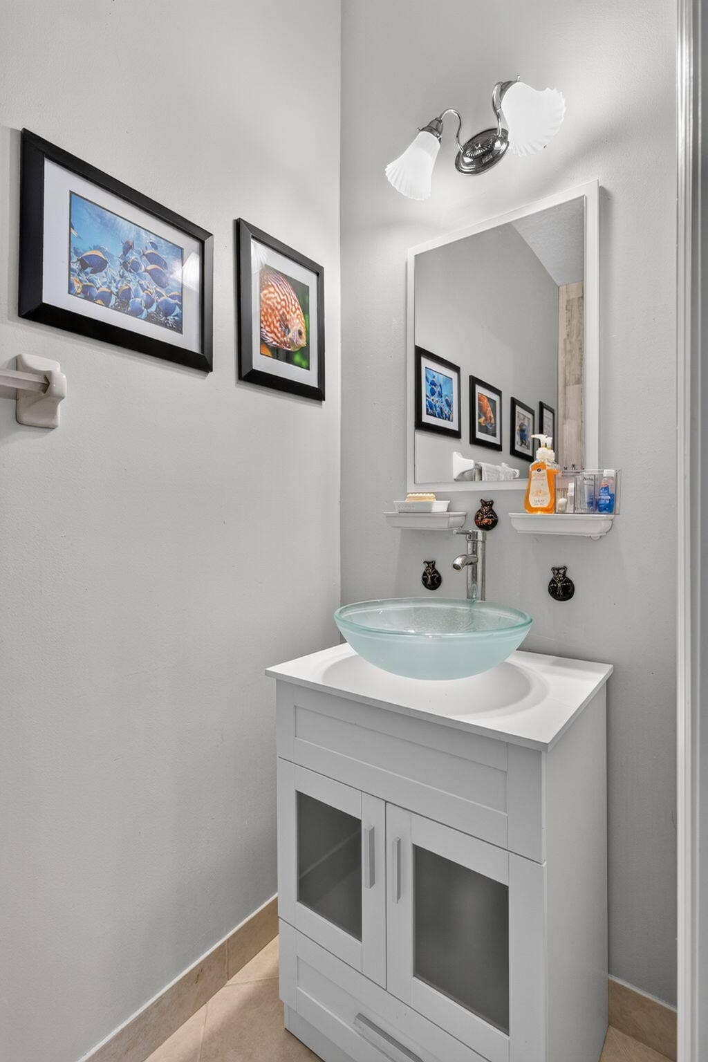 319 E BAY CEDAR Circle, Jupiter, FL 33458 ..