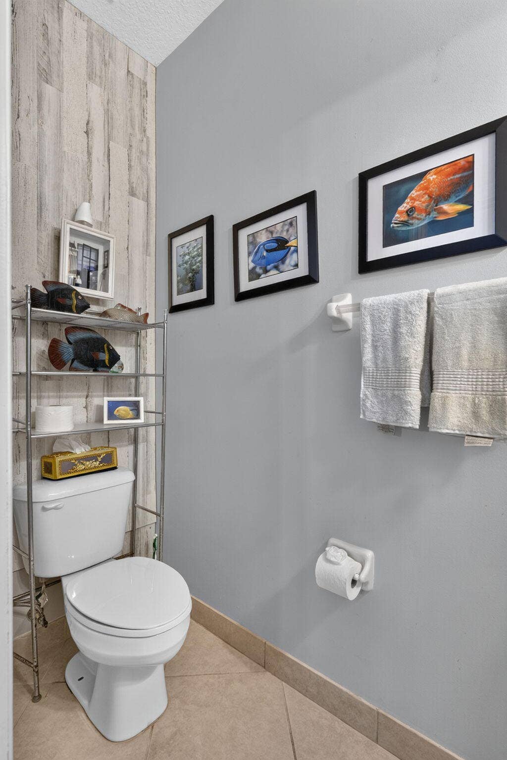 319 E BAY CEDAR Circle, Jupiter, FL 33458 .