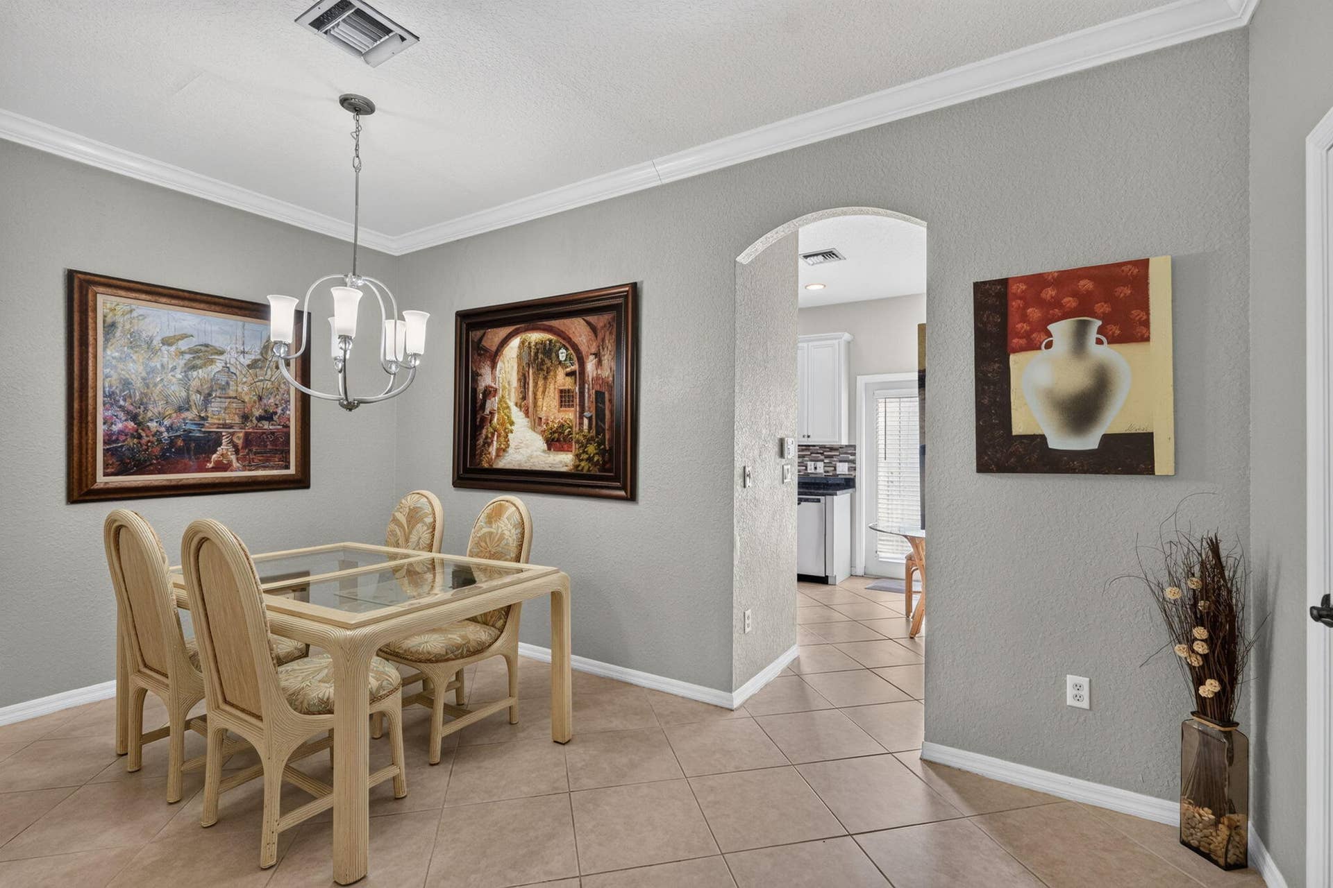 319 E BAY CEDAR Circle, Jupiter, FL 33458 .