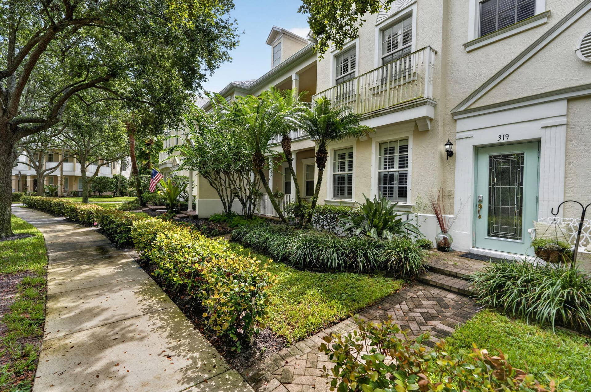 319 E BAY CEDAR Circle, Jupiter, FL 33458 .