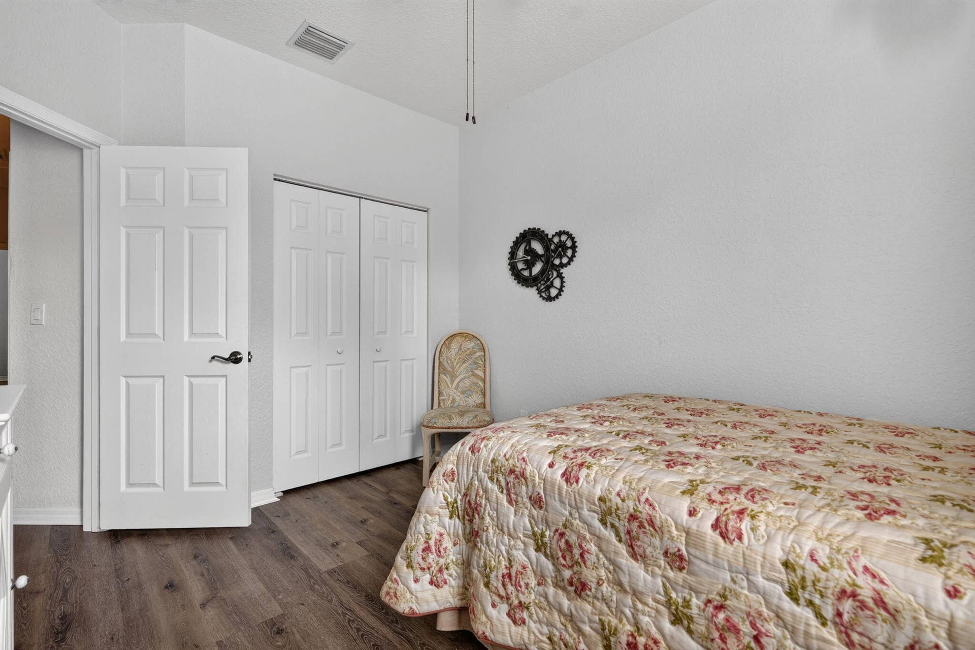 319 E BAY CEDAR Circle, Jupiter, FL 33458 .
