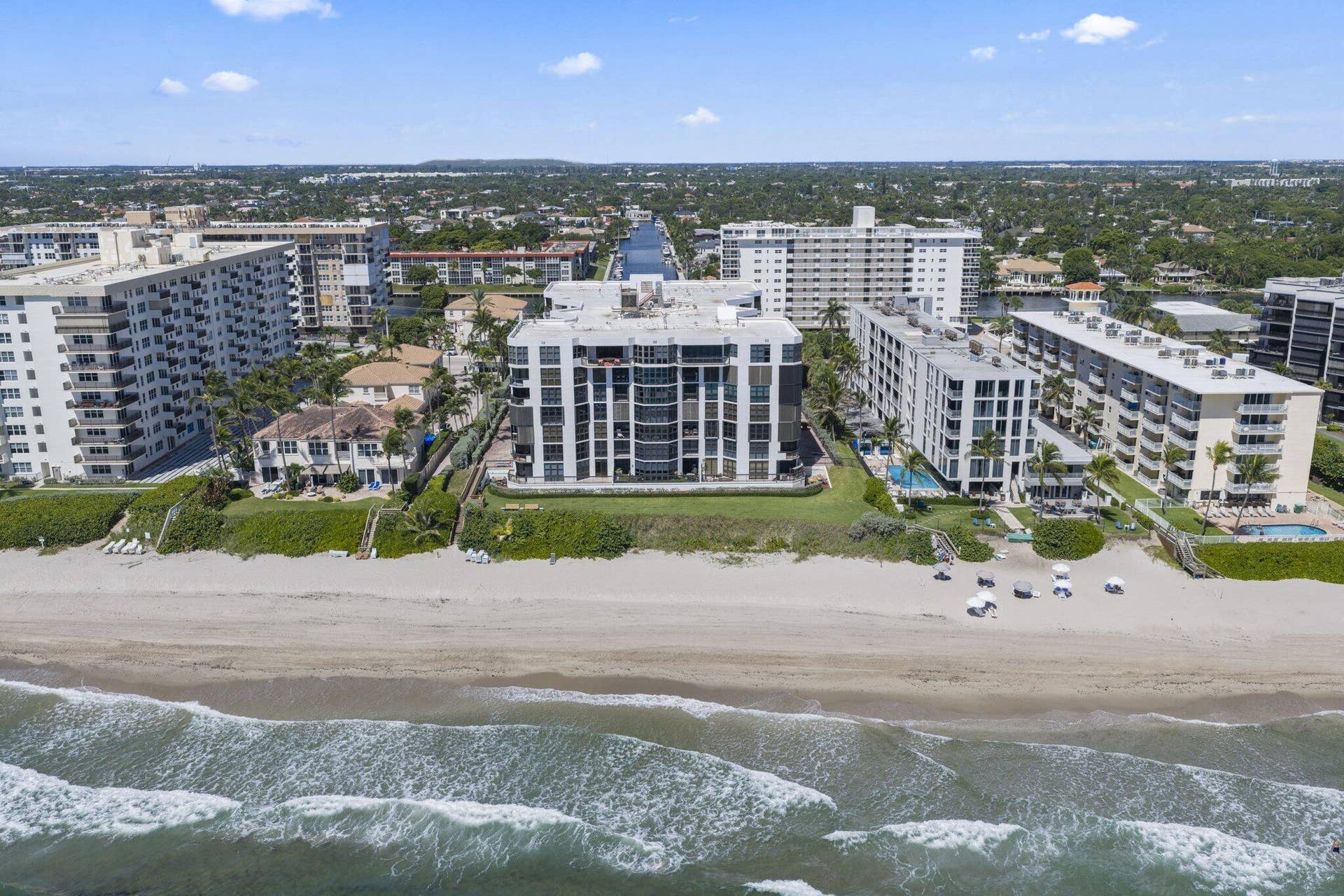 1155 Hillsboro Mile, #402, Hillsboro Beach, FL 33062 1155 Hillsboro Mile 402 - 72.jpg-SMALL