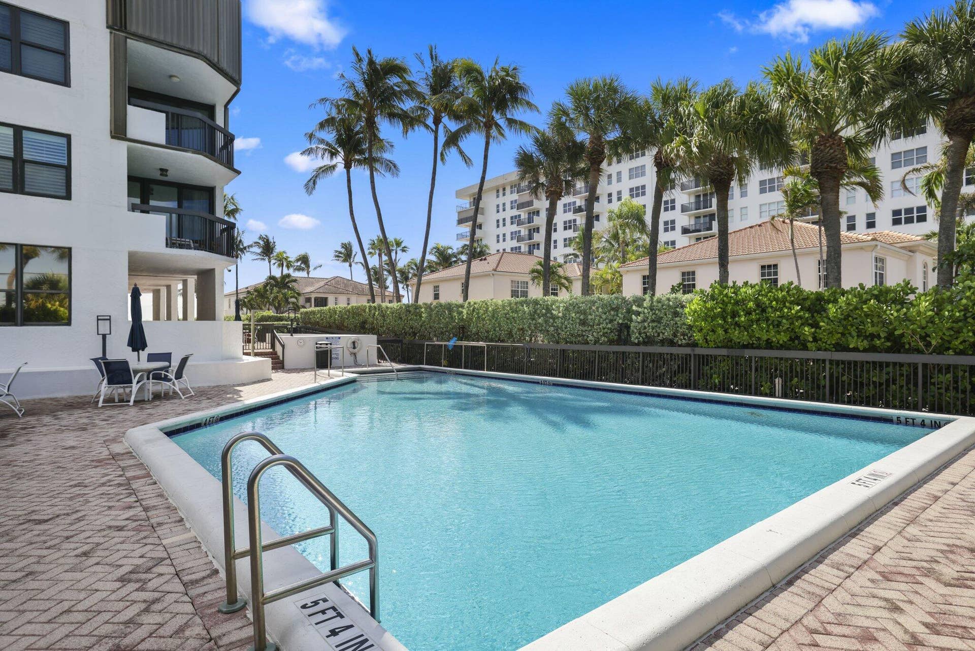 1155 Hillsboro Mile, #402, Hillsboro Beach, FL 33062 1155 Hillsboro Mile 402 - 58.jpg-SMALL