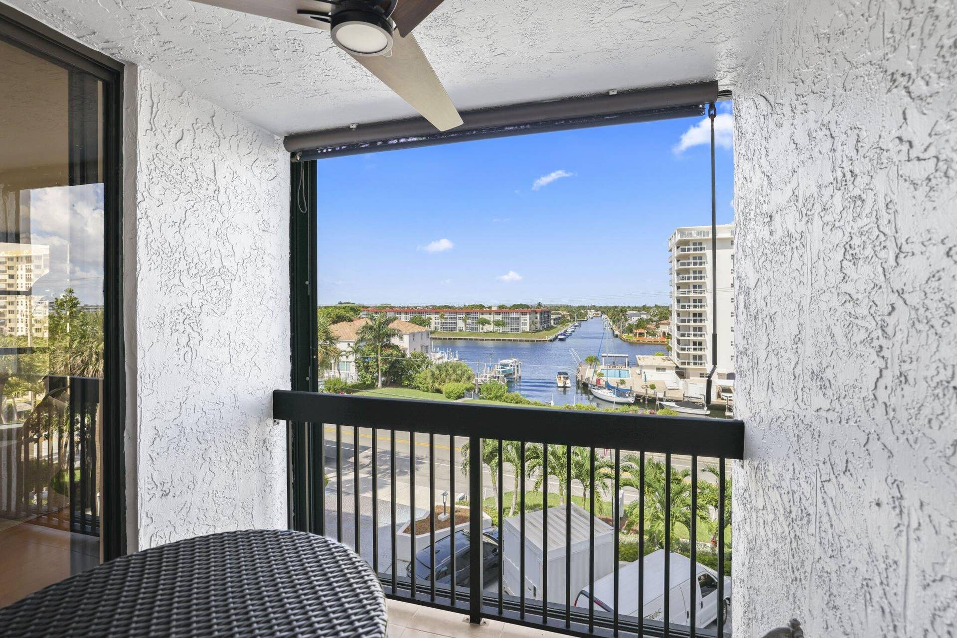 1155 Hillsboro Mile, #402, Hillsboro Beach, FL 33062 1155 Hillsboro Mile 402 - 25.jpg-SMALL